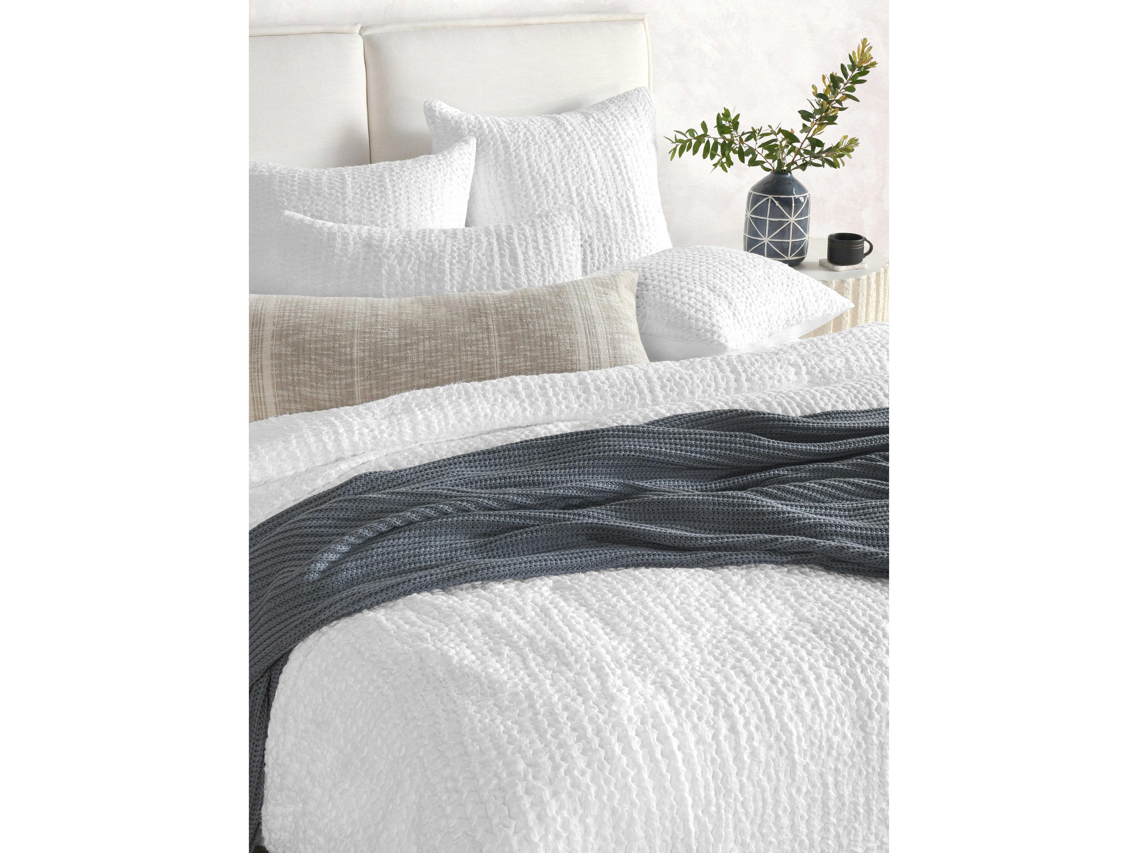 Villa by Classic Home Colmar White Sham