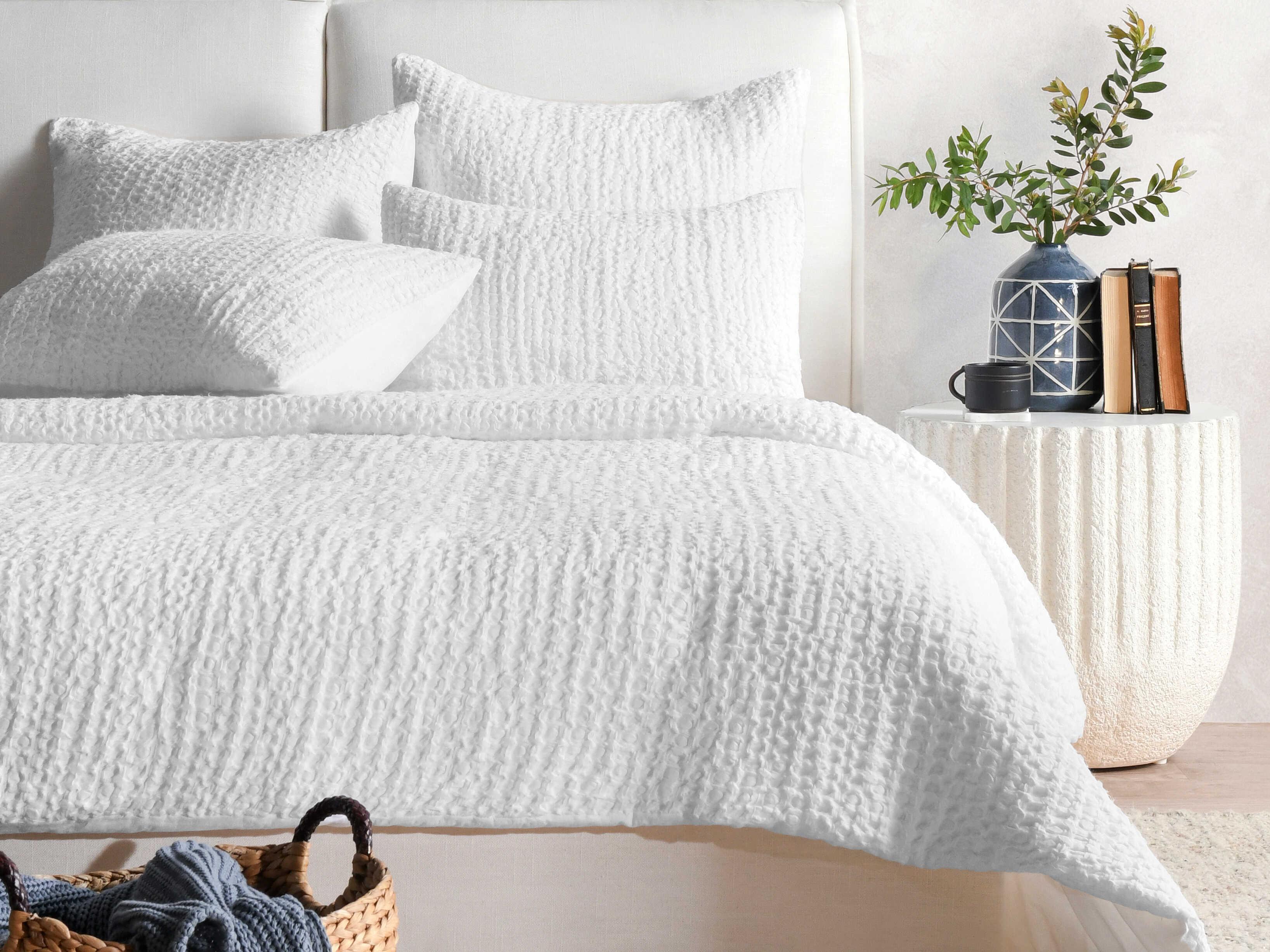 Villa by Classic Home Colmar White Sham