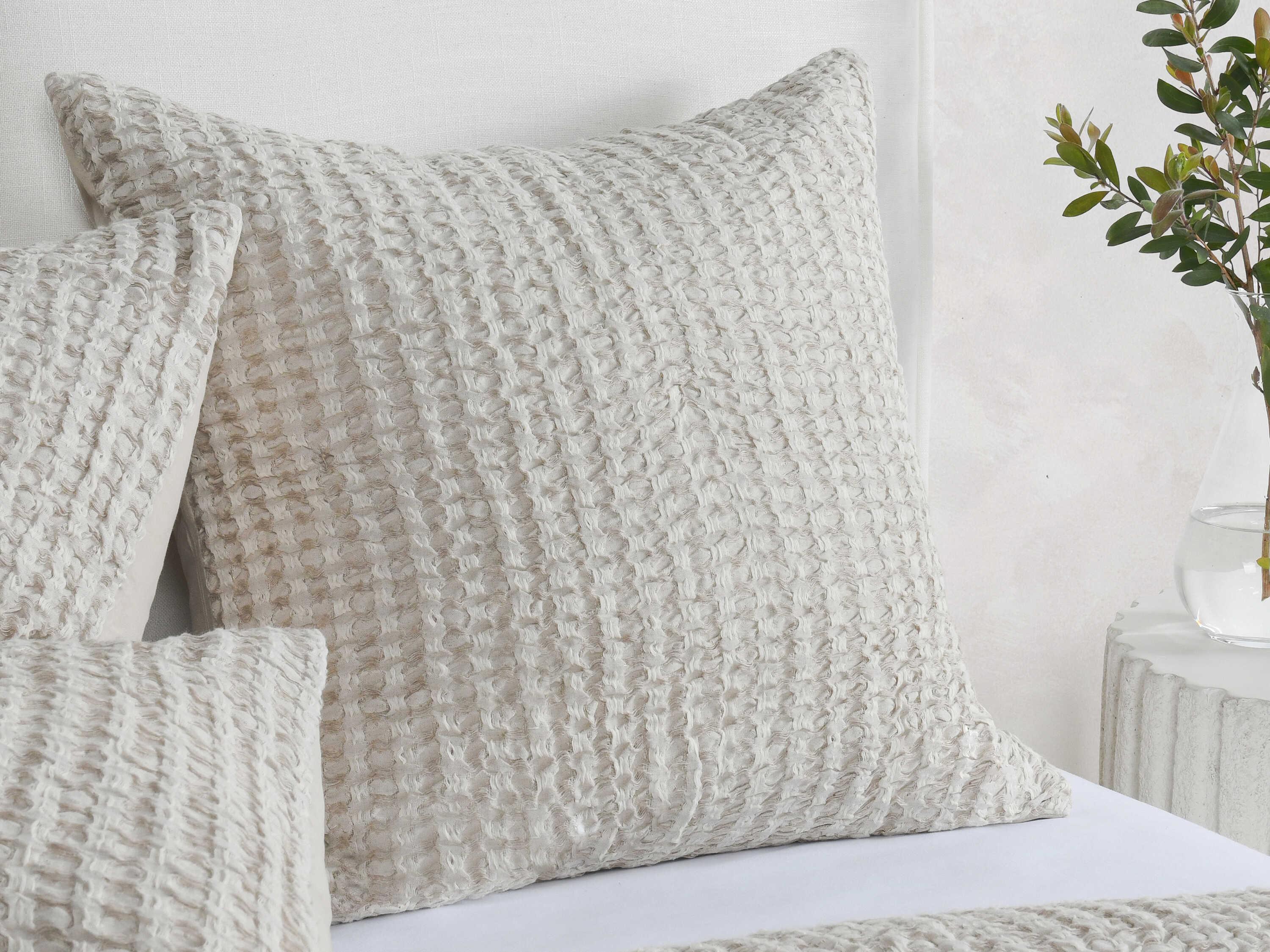 Villa by Classic Home Colmar Natural Sham