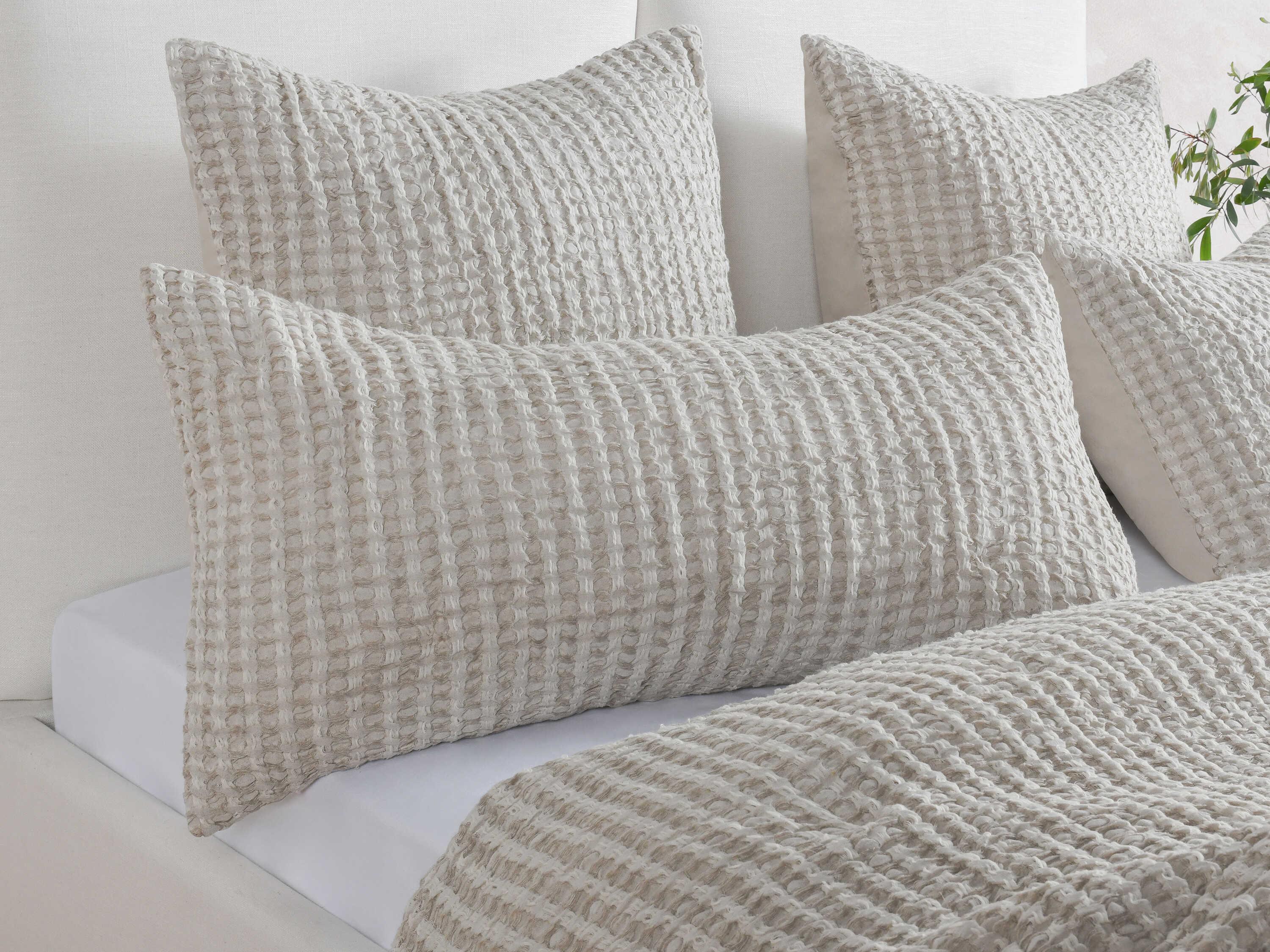 Villa by Classic Home Colmar Natural Sham