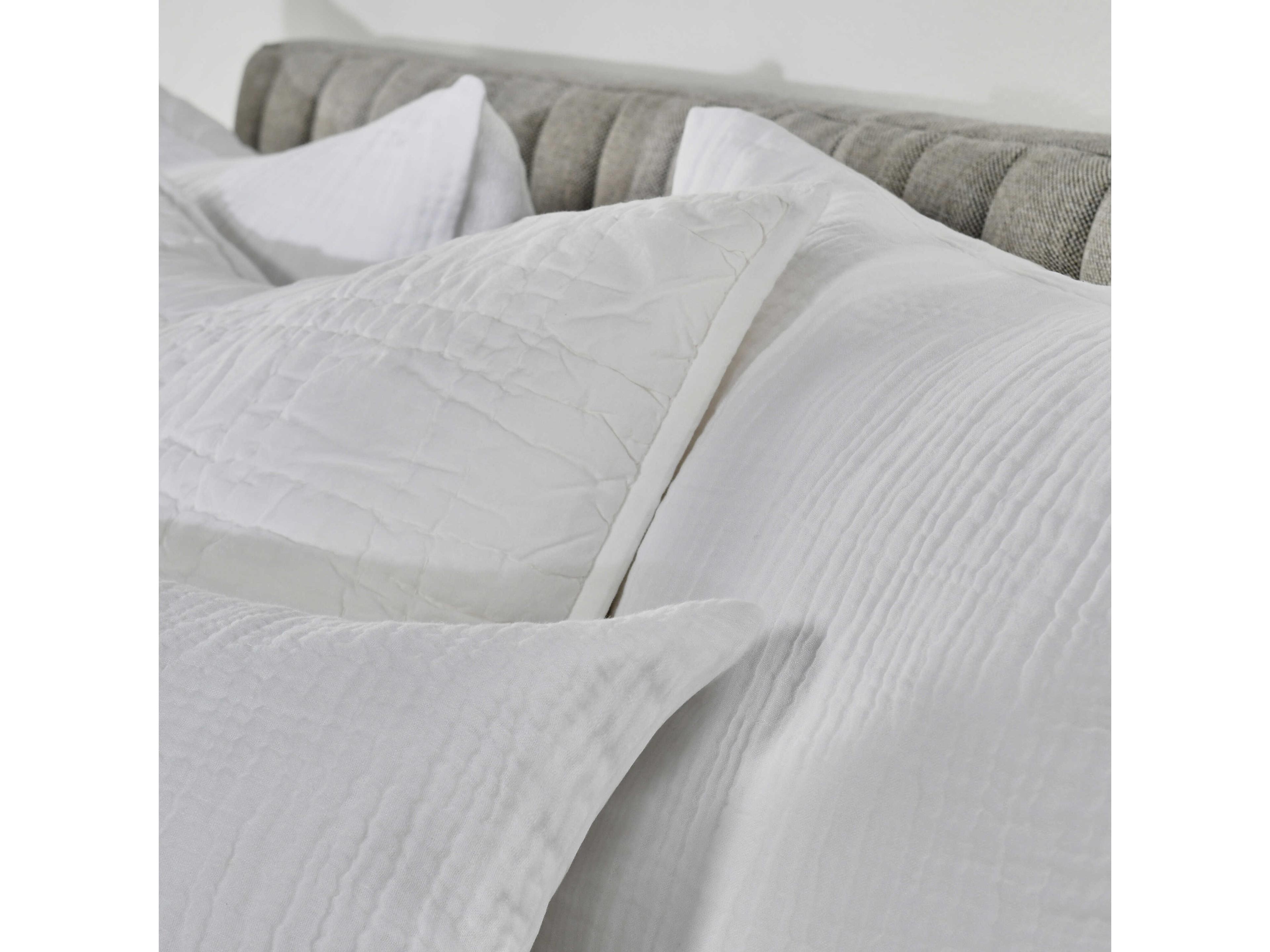 Villa by Classic Home Cardiff White Euro Sham