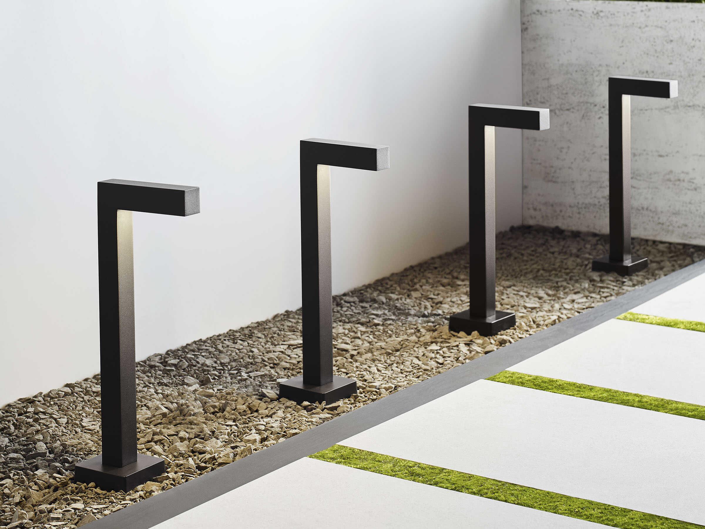 Visual Comfort Modern Strut 1-Light Outdoor Path Light