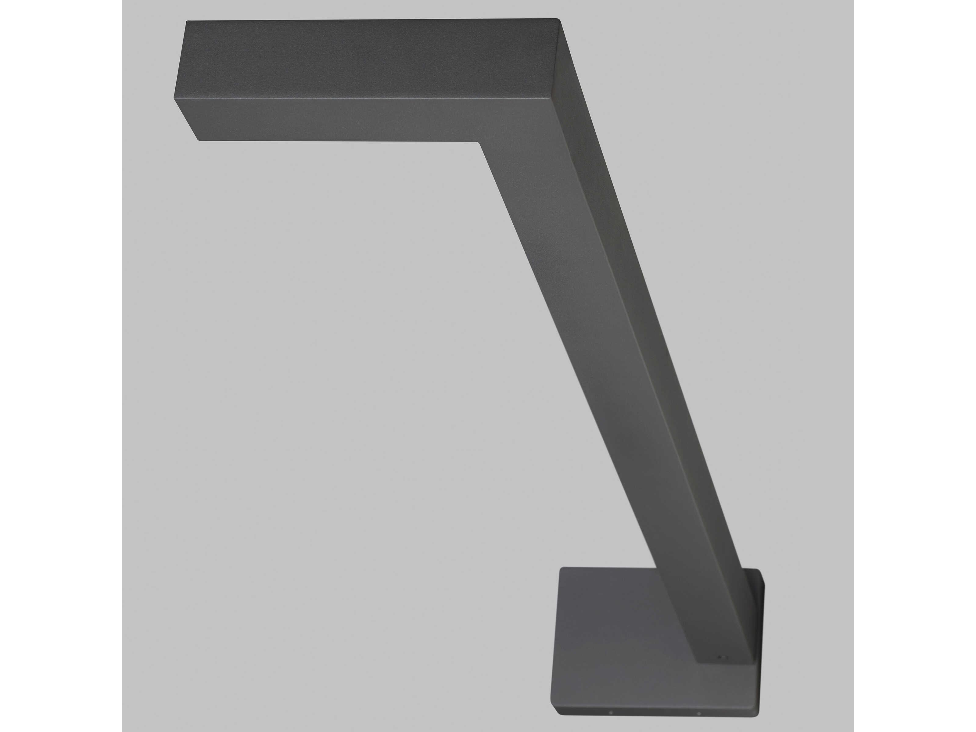 Visual Comfort Modern Strut 1-Light Outdoor Path Light