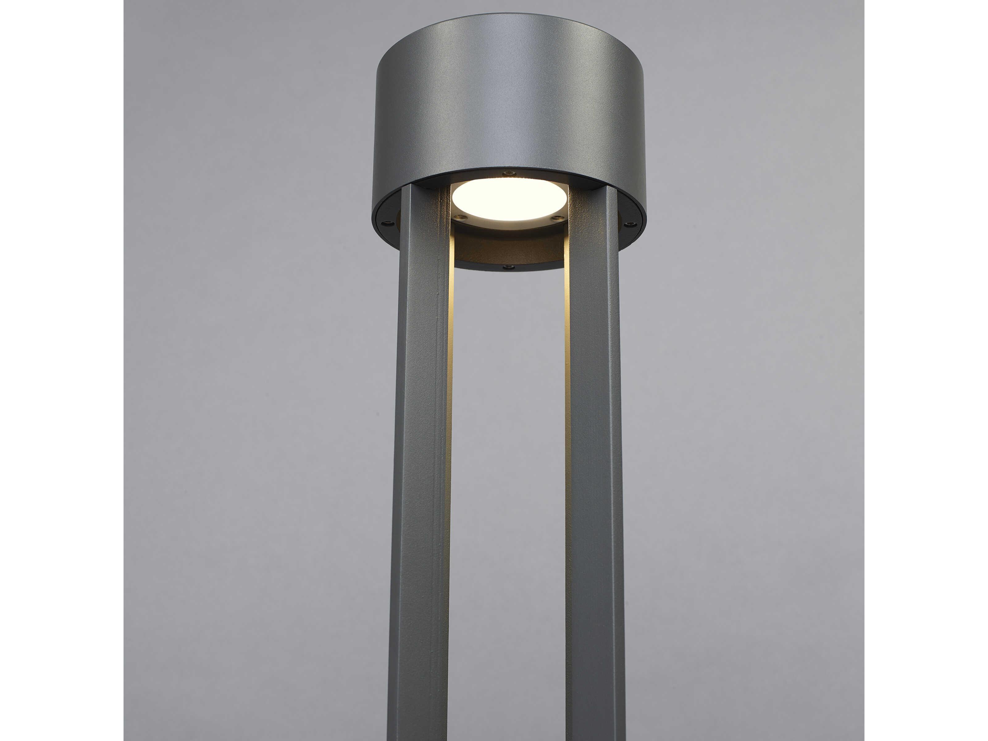 Visual Comfort Modern Turbo 1-Light Outdoor Path Light