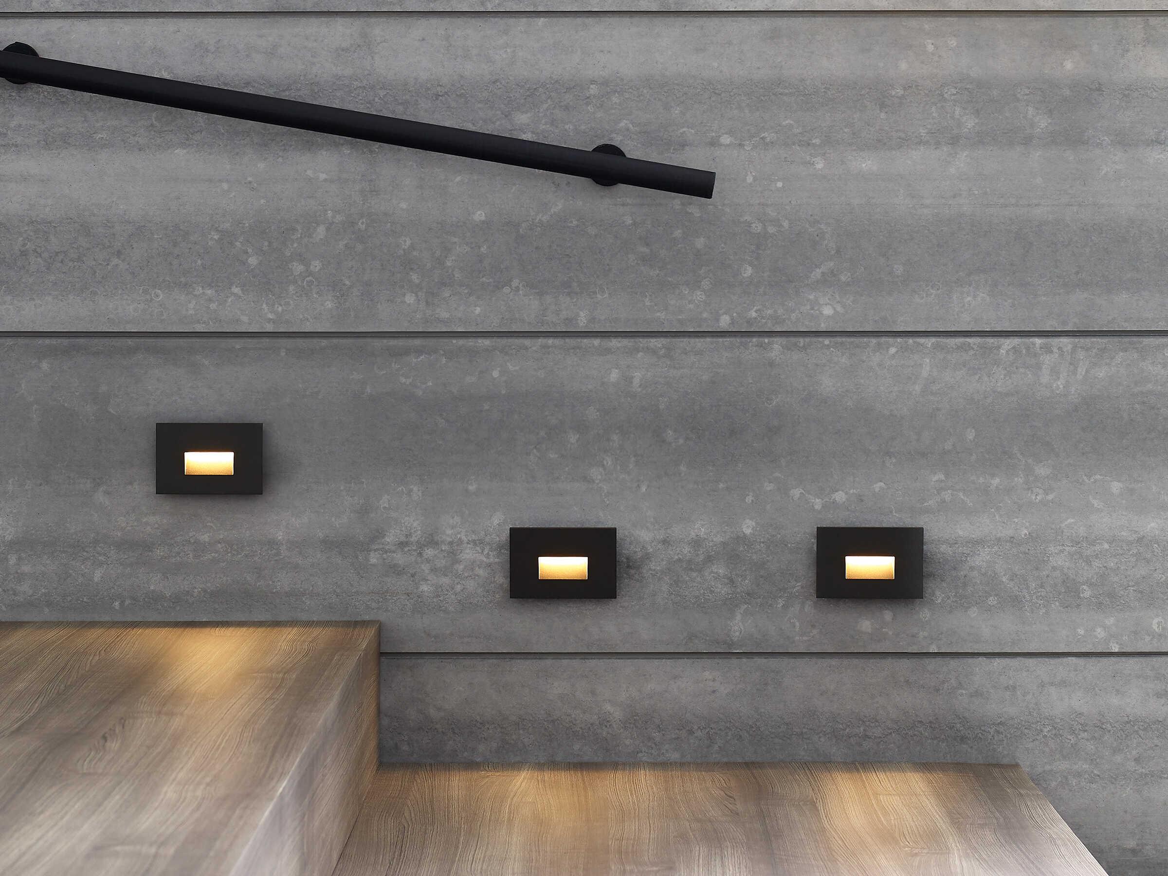 Visual Comfort Modern Ikon 1-Light Outdoor Wall Light