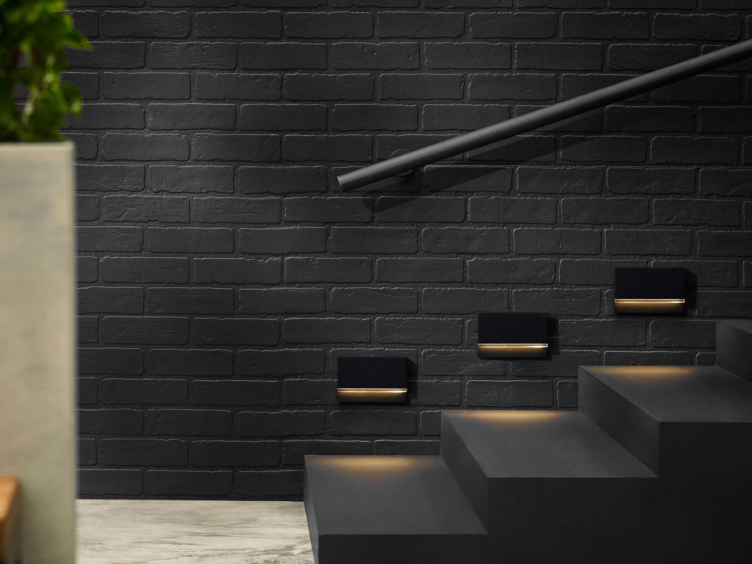 Visual Comfort Modern Wend 1-Light Outdoor Wall Light