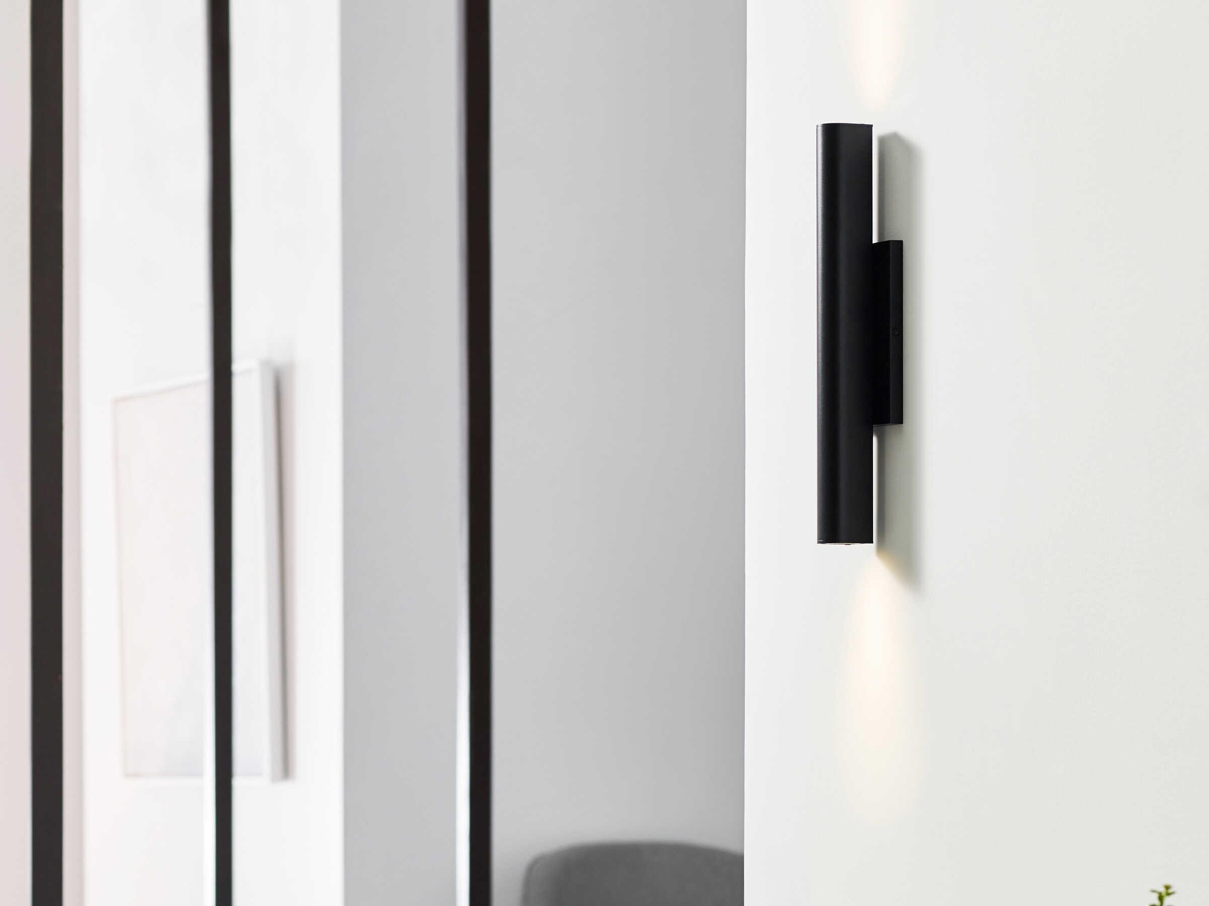 Visual Comfort Modern Chara 1 - Light Outdoor Wall Light