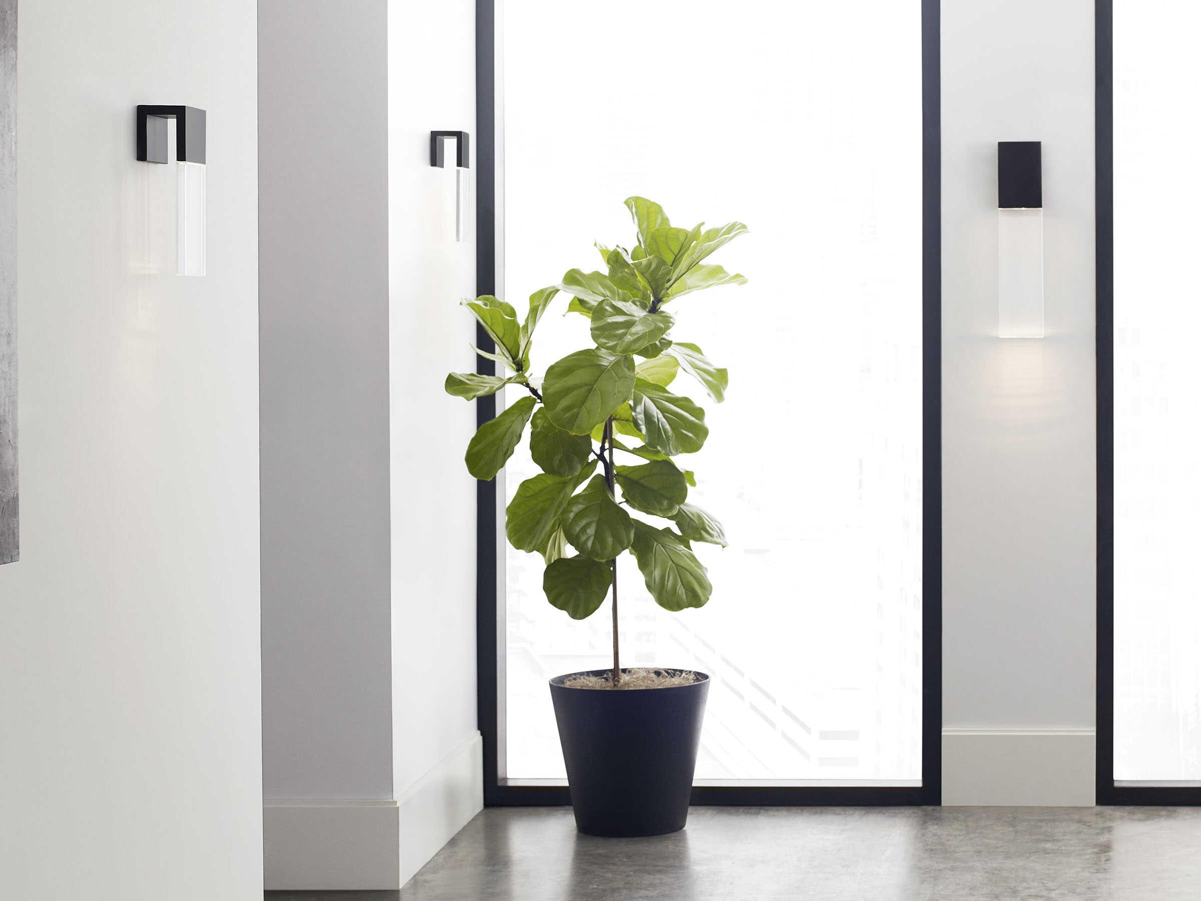 Visual Comfort Modern Kulma 1-Light Black Wall Sconce