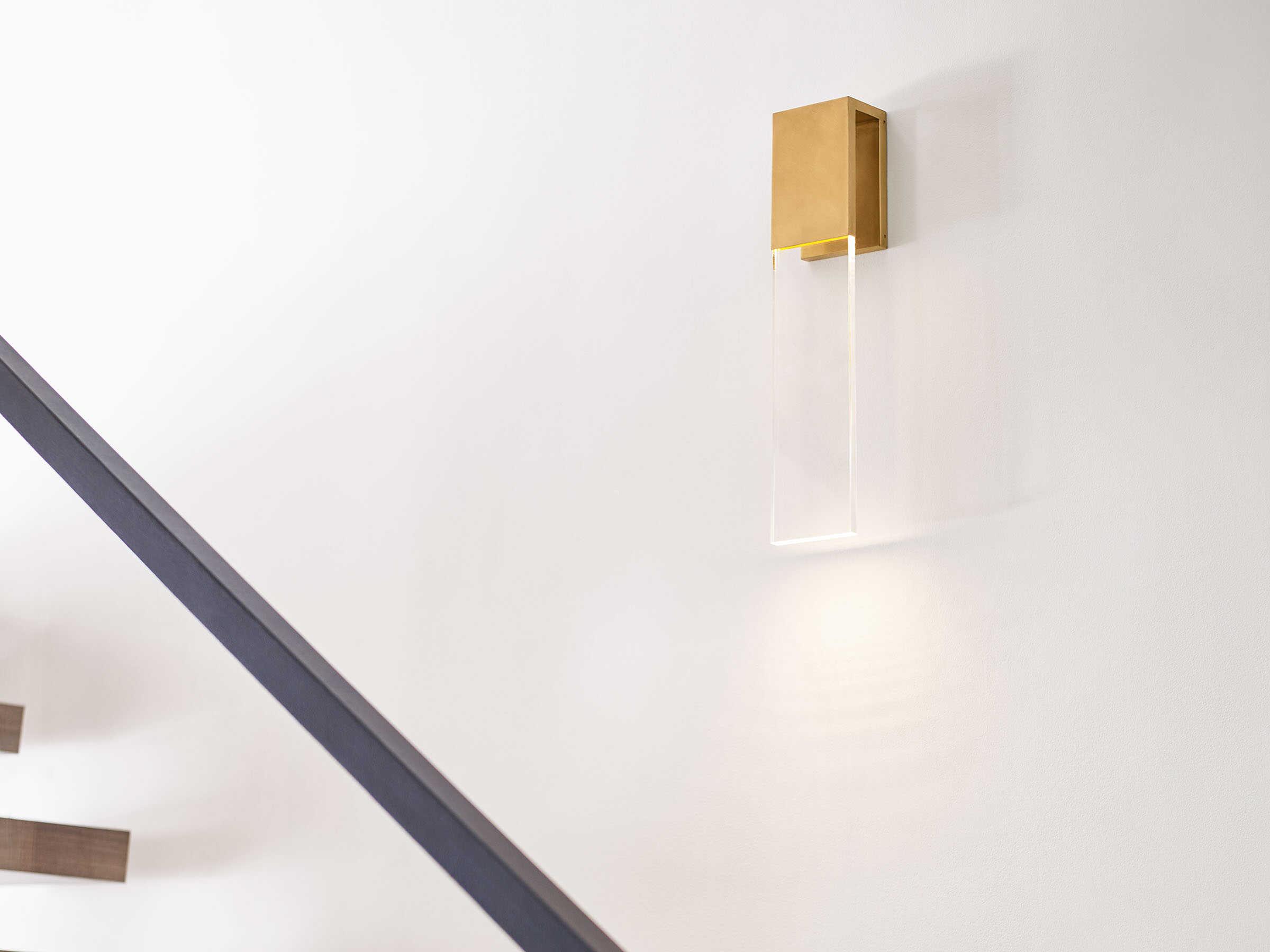 Visual Comfort Modern Kulma 1-Light Natural Brass Wall Sconce