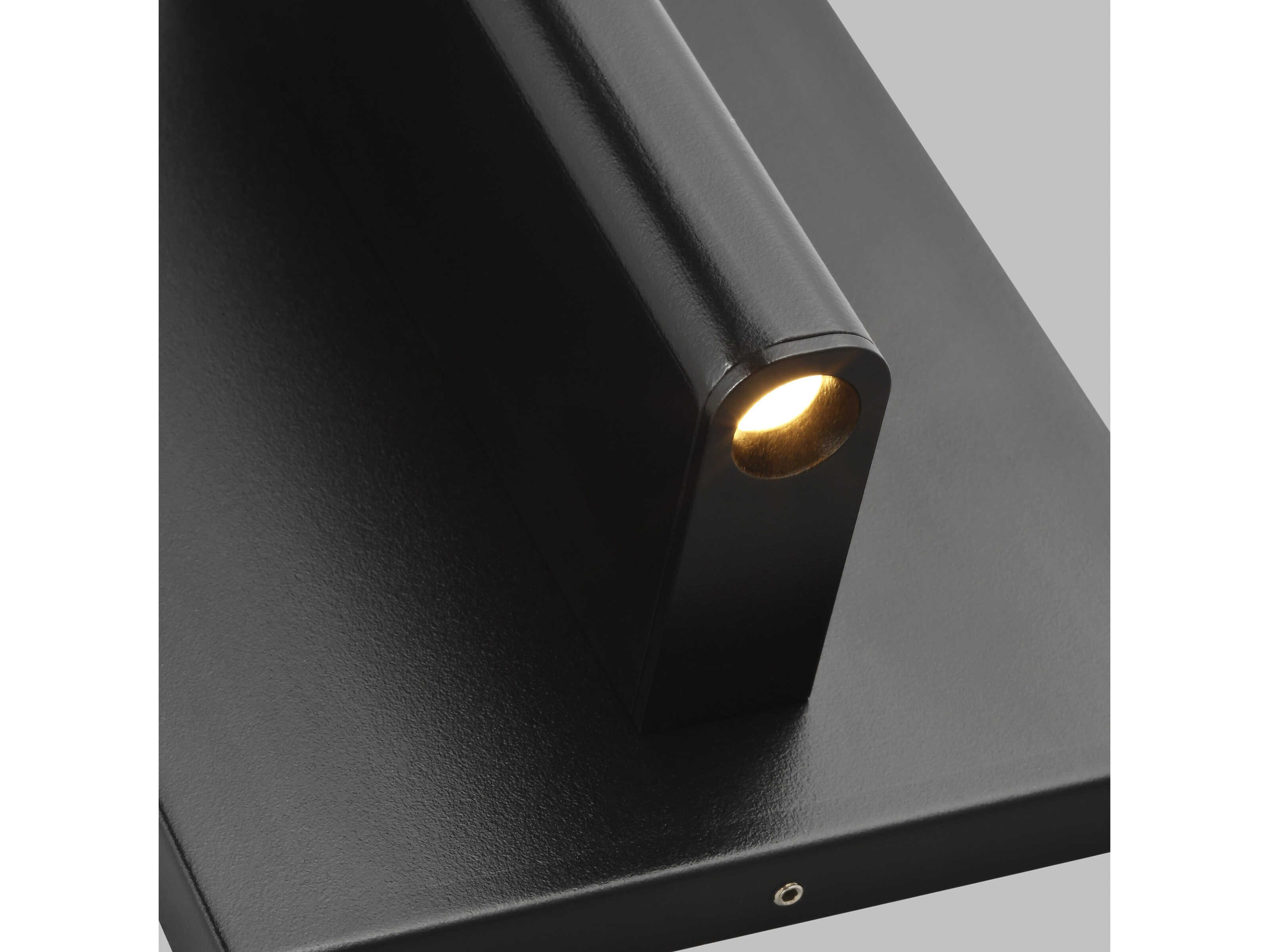 Visual Comfort Modern Lloyds 1-Light Outdoor Wall Light