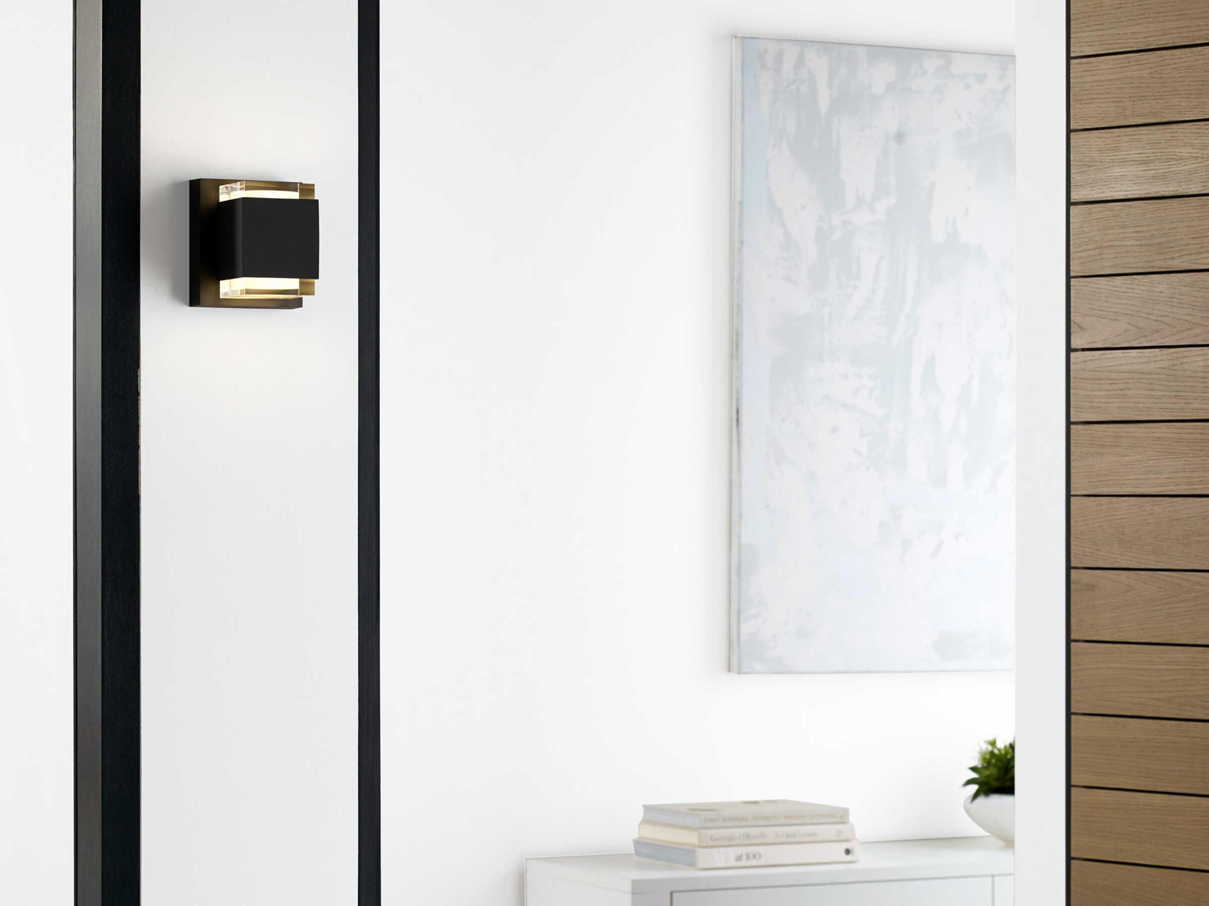 Visual Comfort Modern Voto 1-Light Outdoor Wall Light