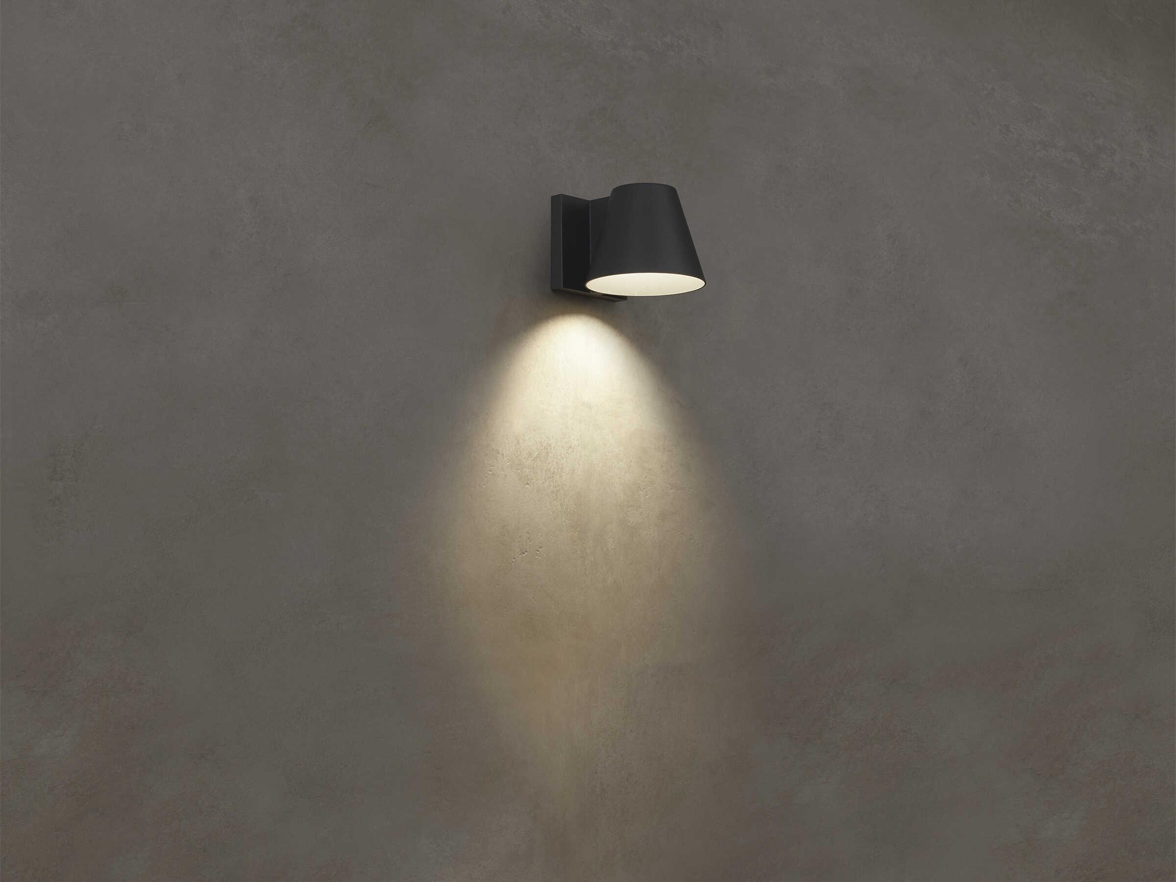 Visual Comfort Modern Bowman 1 - Light Outdoor Wall Light