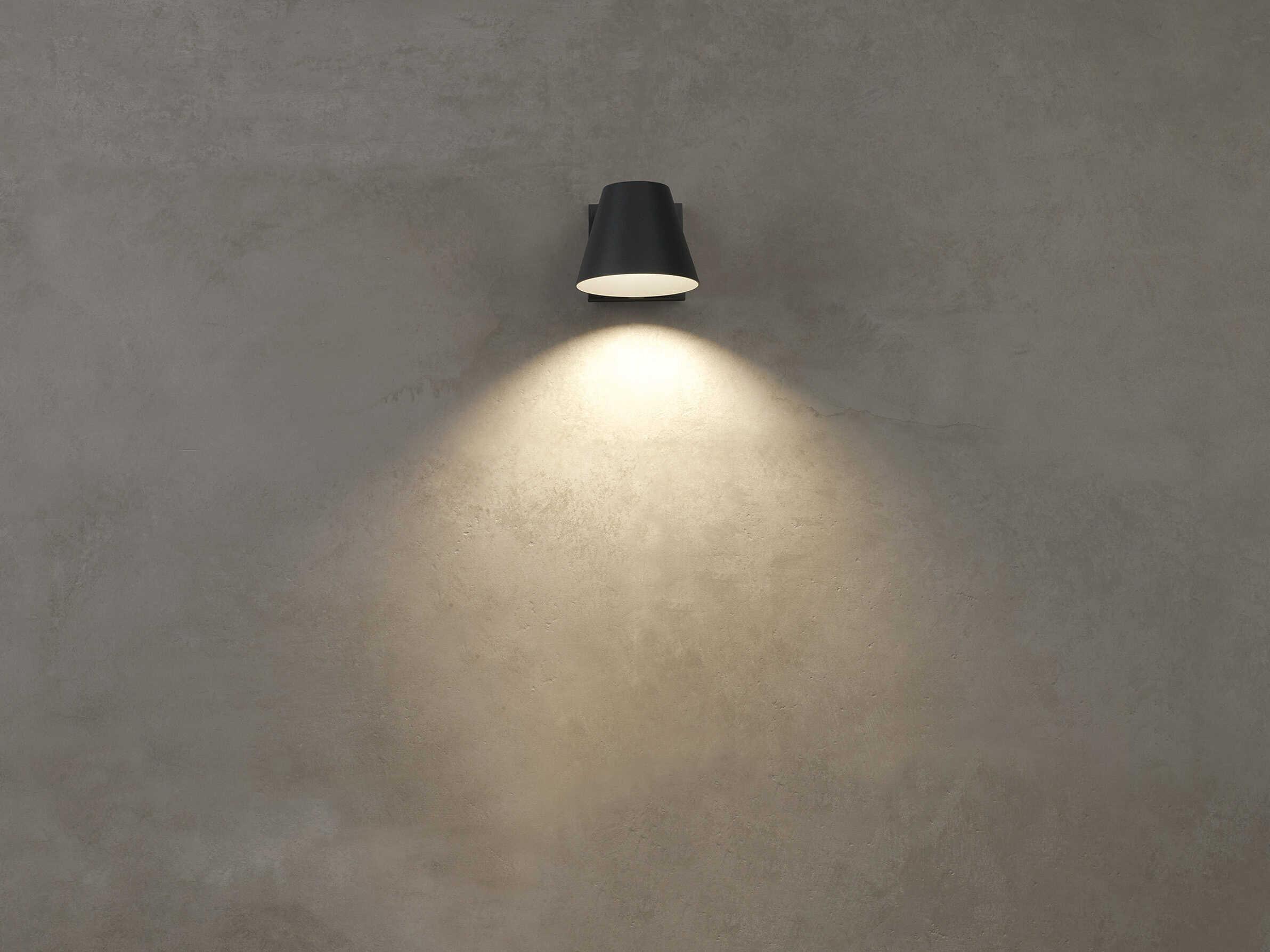 Visual Comfort Modern Bowman 1 - Light Outdoor Wall Light