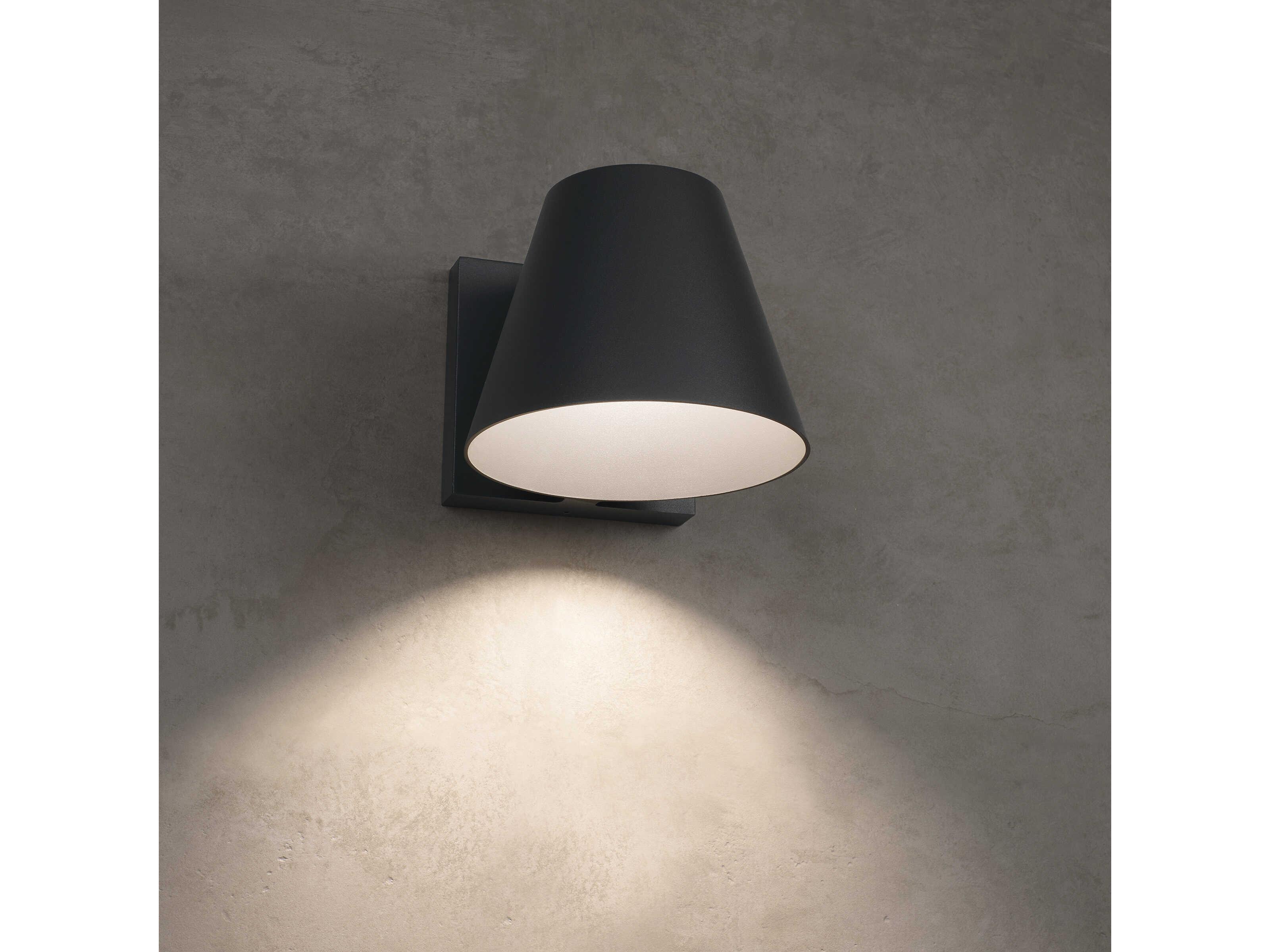 Visual Comfort Modern Bowman 1 - Light Outdoor Wall Light