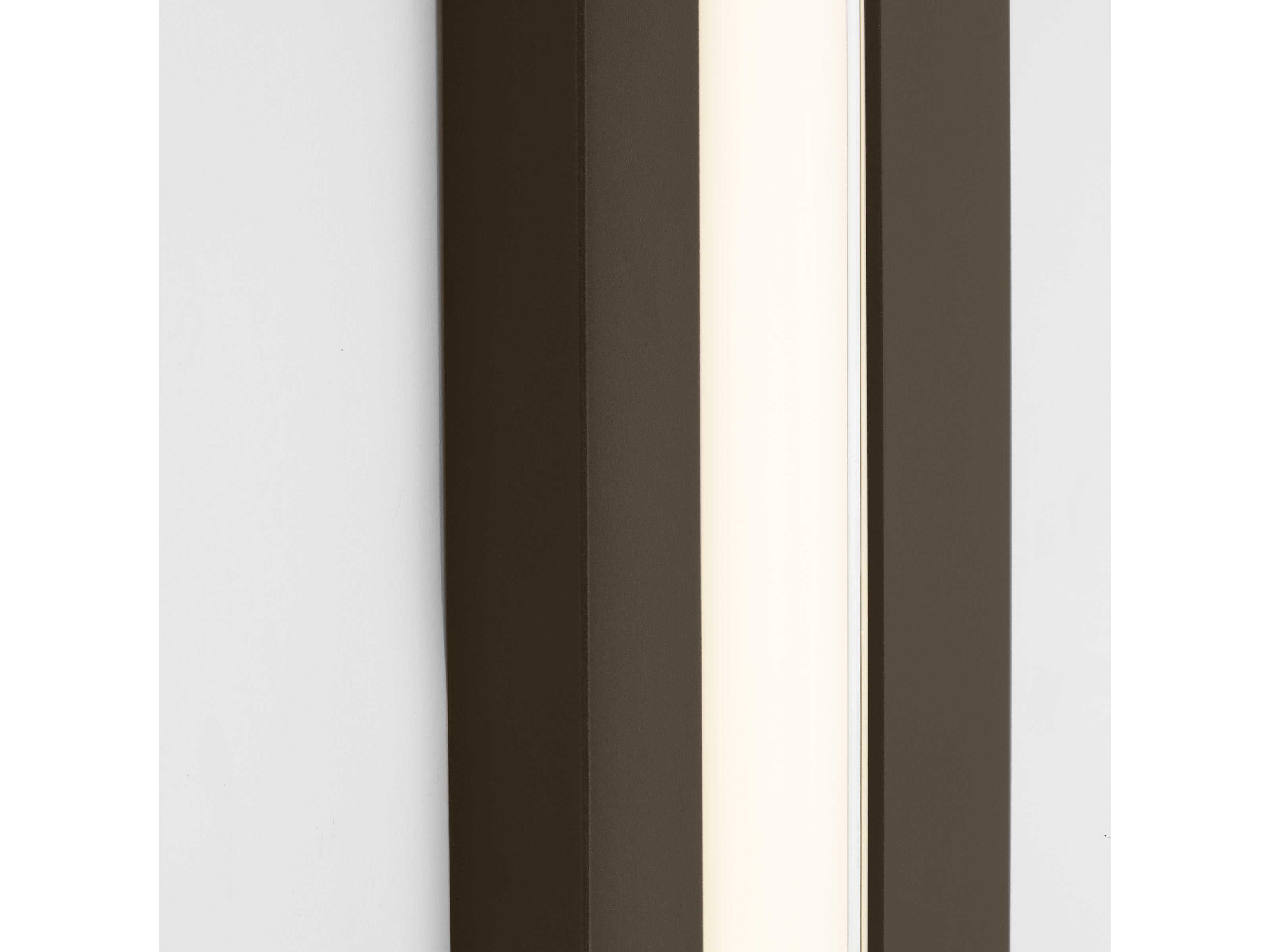 Visual Comfort Modern Aspen 1-Light Outdoor Wall Light