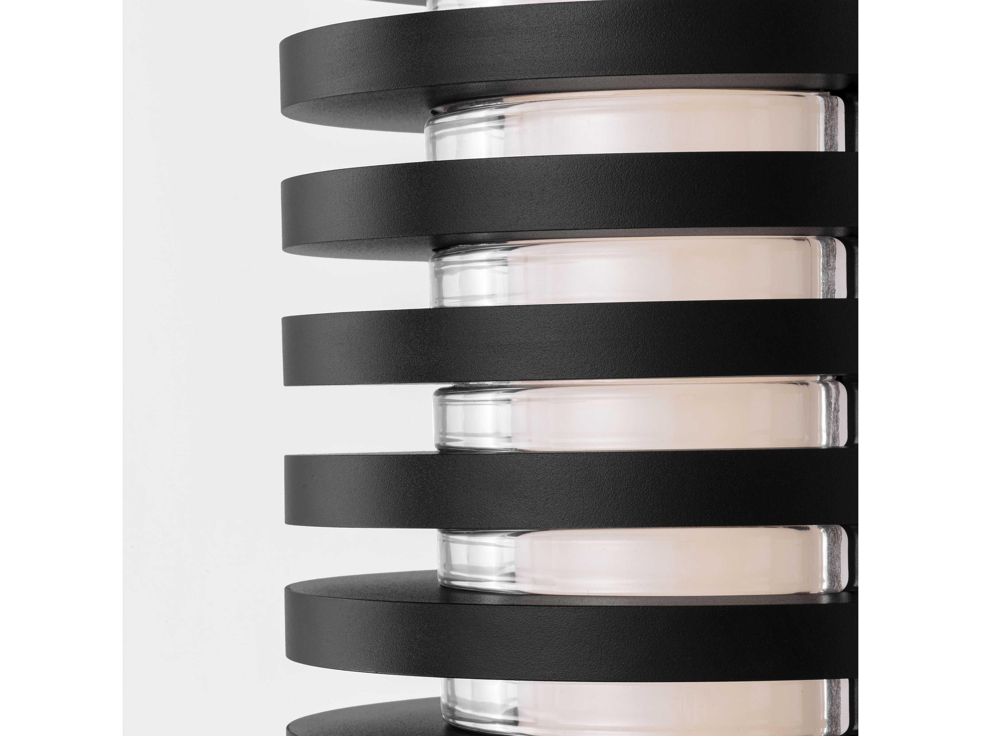 Visual Comfort Modern Quoddy 1-Light Outdoor Wall Light