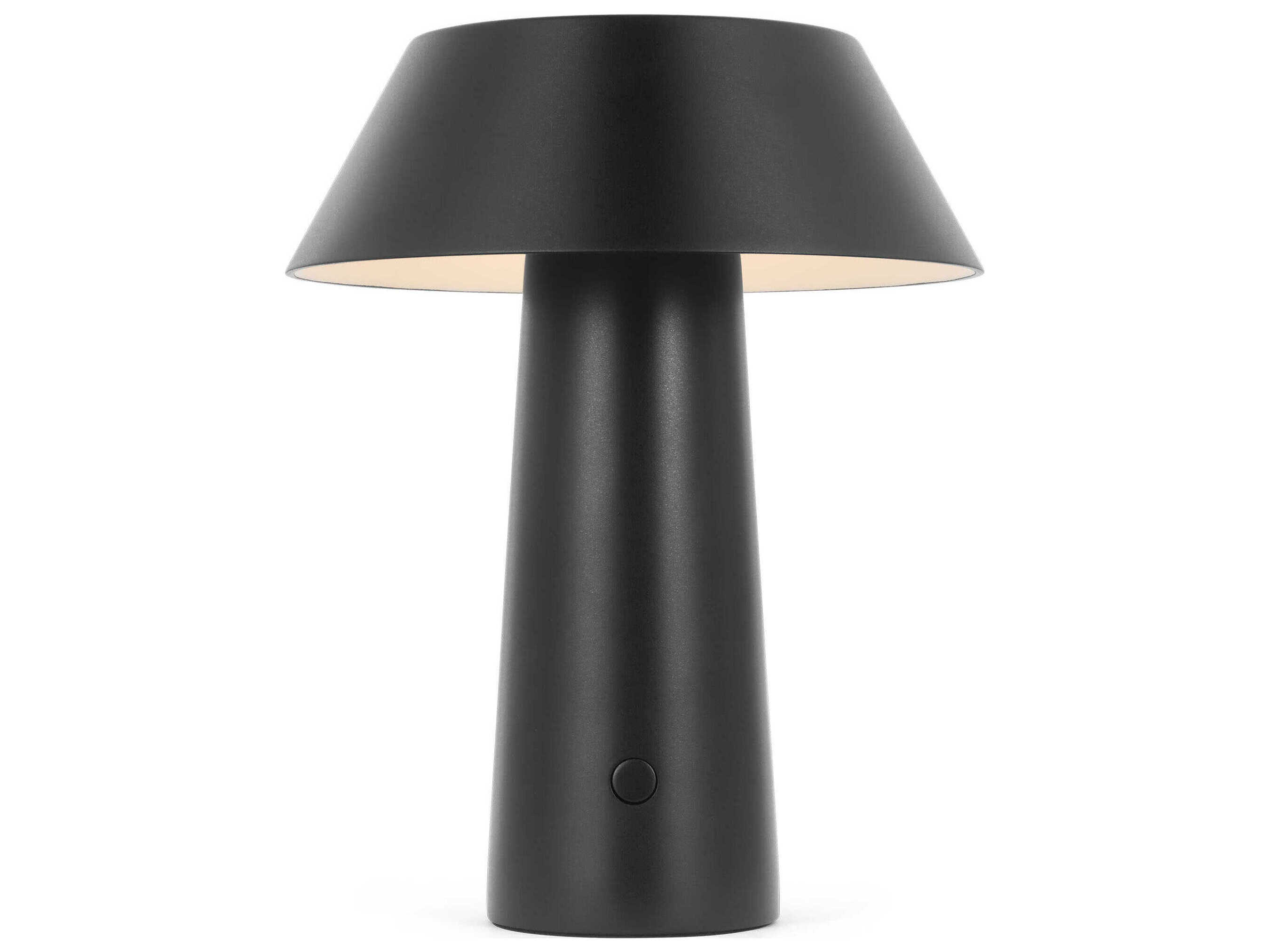 Visual Comfort Modern Sesa 1-Light Outdoor Lamp