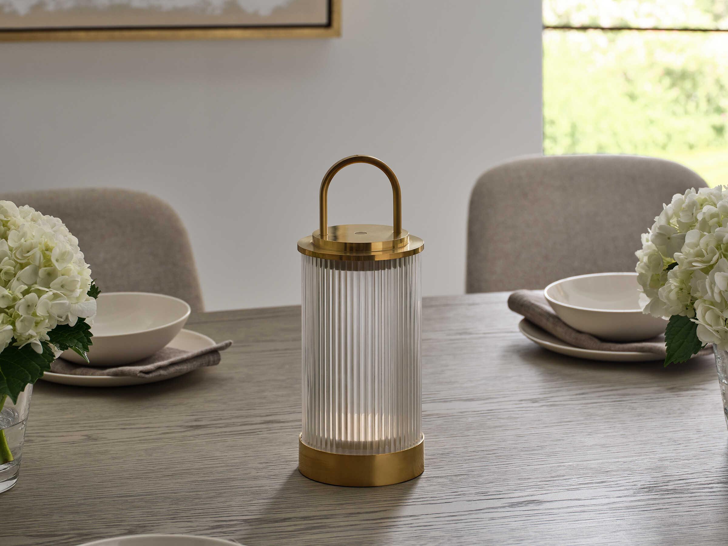 Visual Comfort Modern Tawa 1-Light Outdoor Lamp