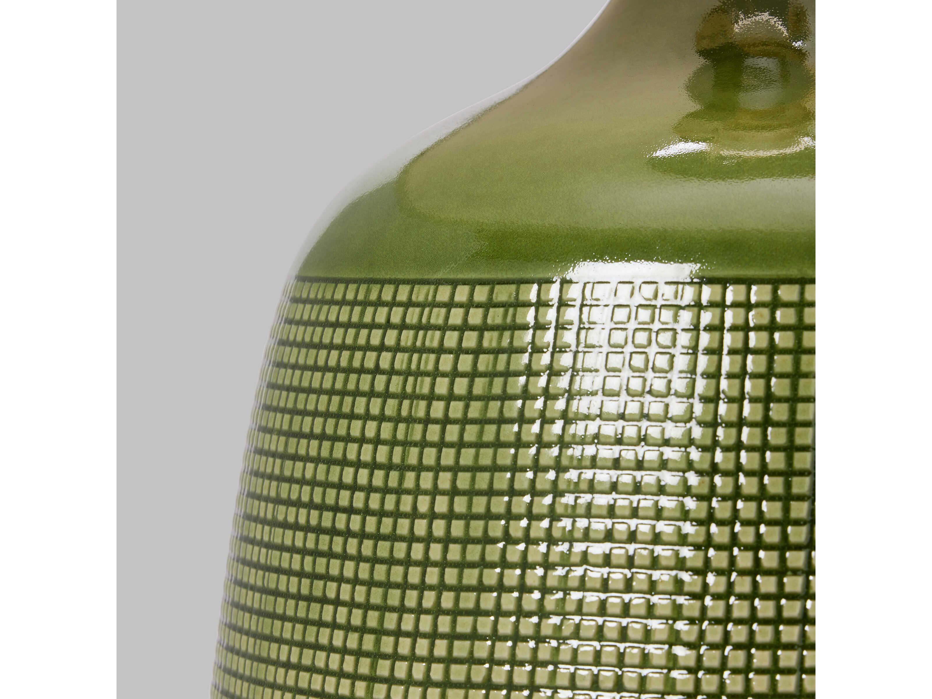 Visual Comfort Studio Ornella Green White Linen Fabric Table Lamp