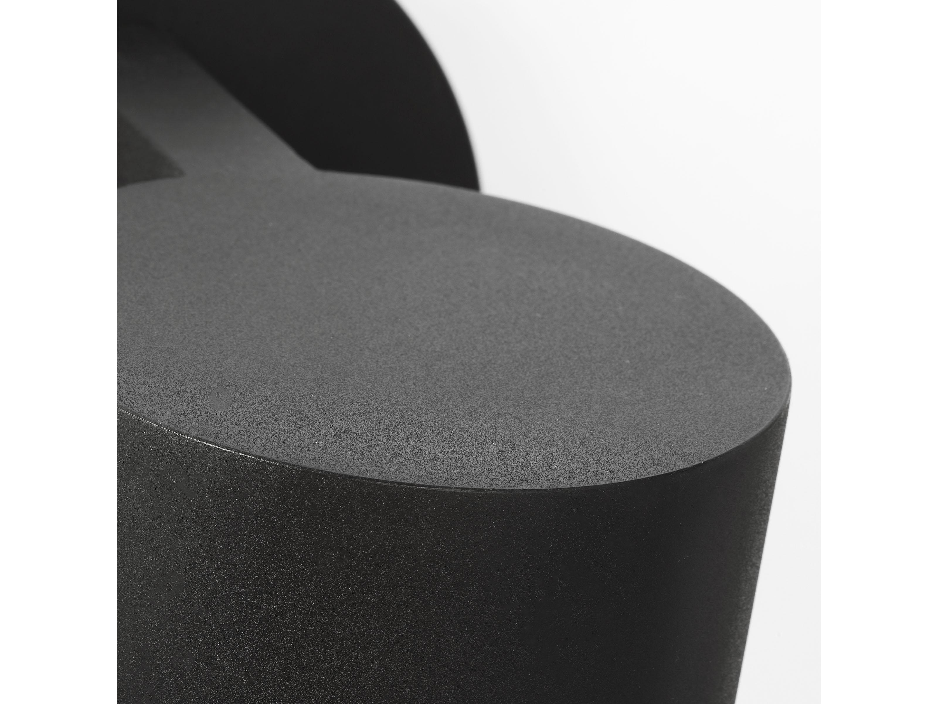 Visual Comfort Studio Focal 1-Light Outdoor Wall Light