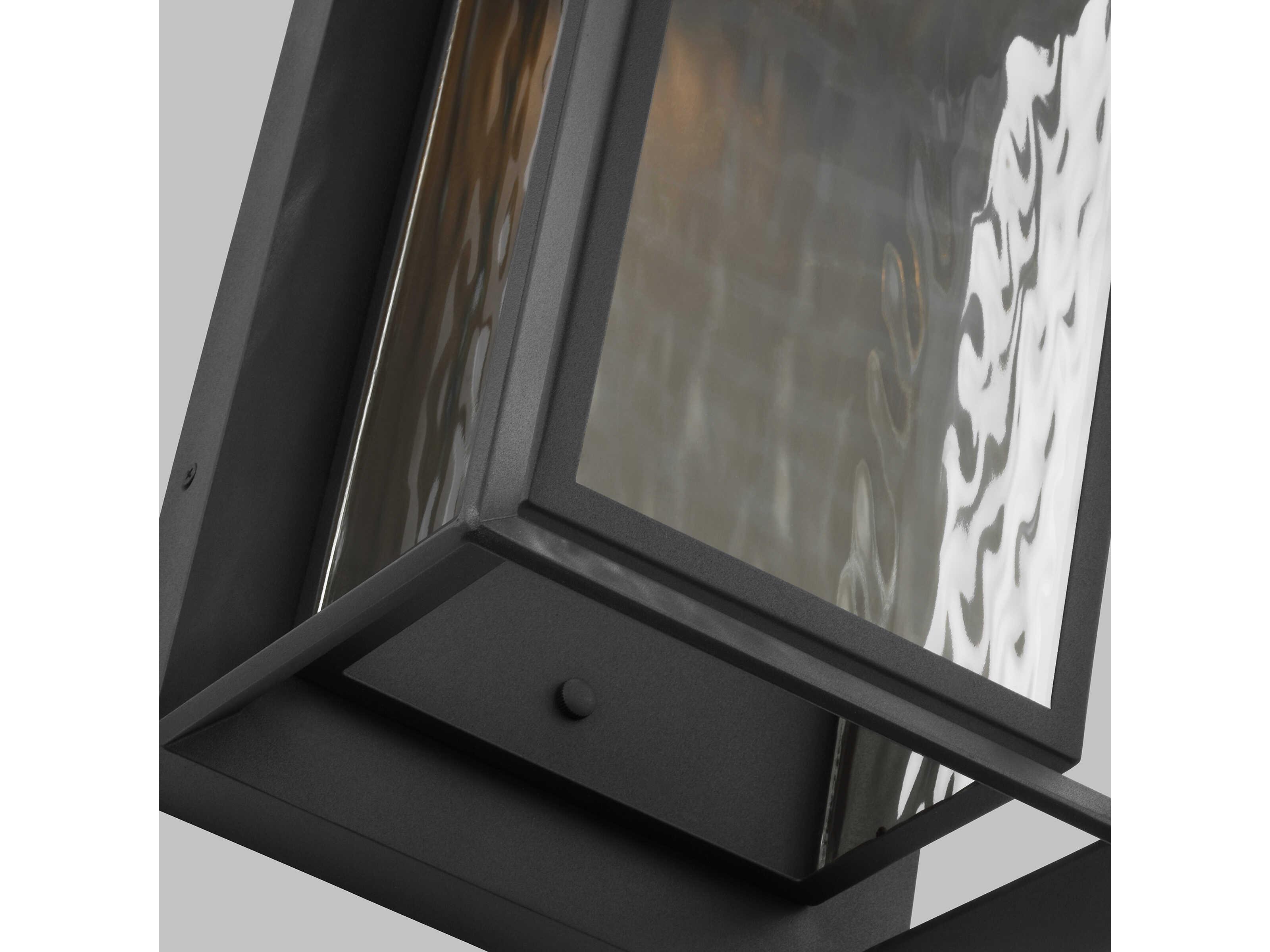 Visual Comfort Studio Urbandale 1-Light Outdoor Wall Light