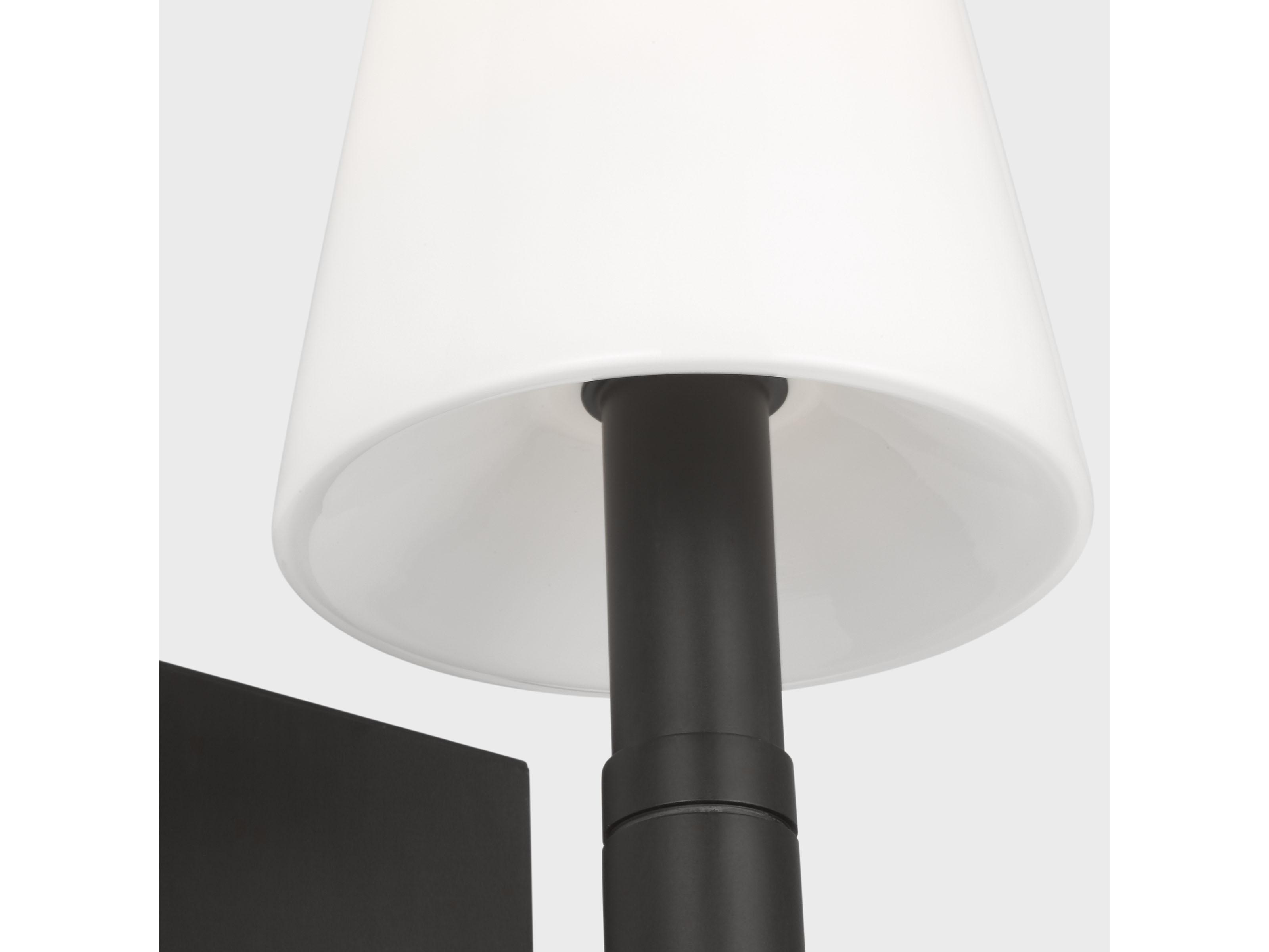 Visual Comfort Studio Beckham Classic 1-Light Aged Iron Black Wall Sconce