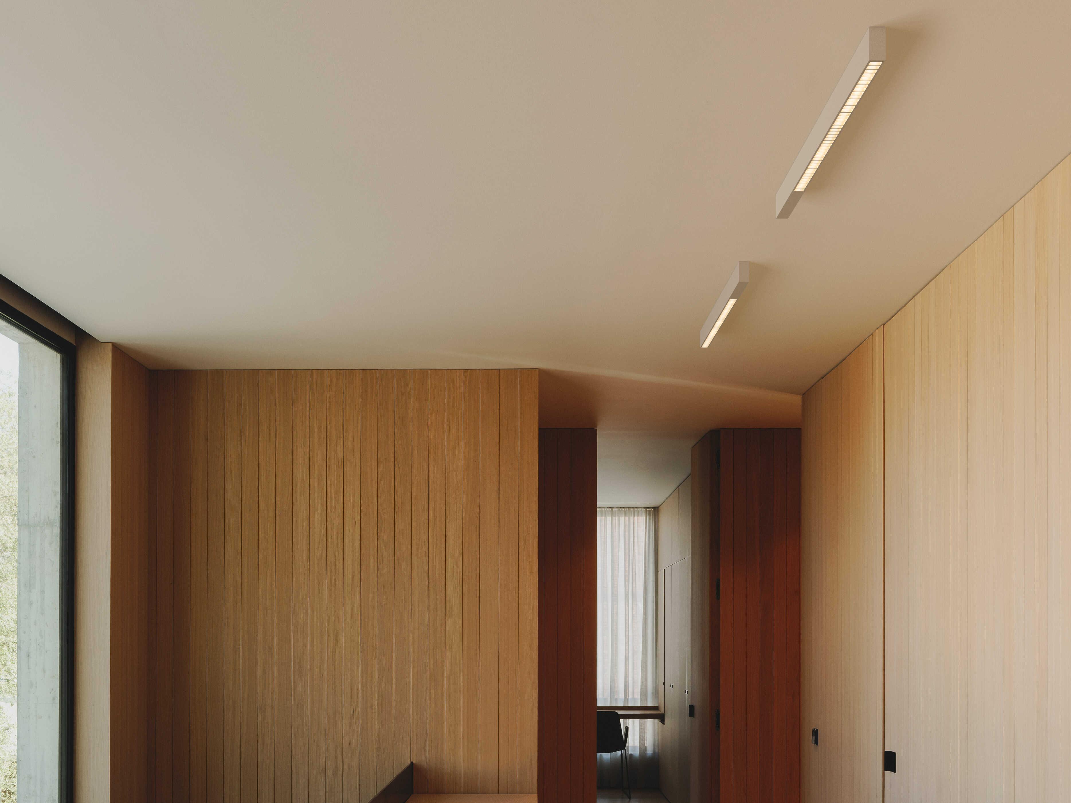 Vibia Offset 1-Light Off White Linear Flush Mount