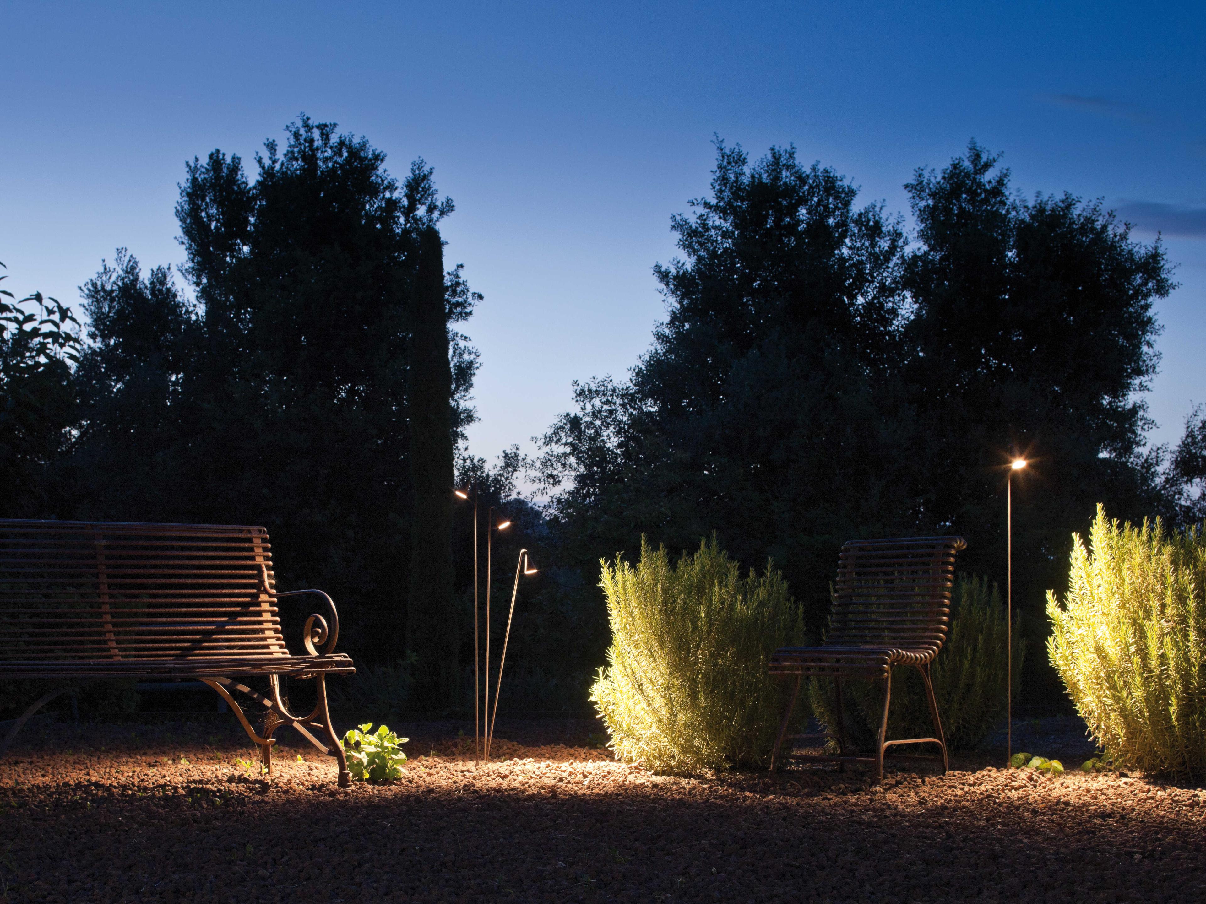 Vibia Brisa 3-Light Outdoor Path Light