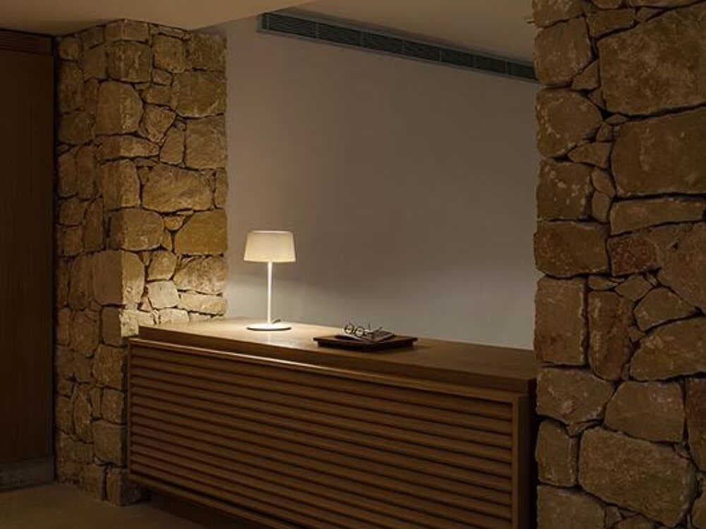 Vibia Warm LED White Table Lamp