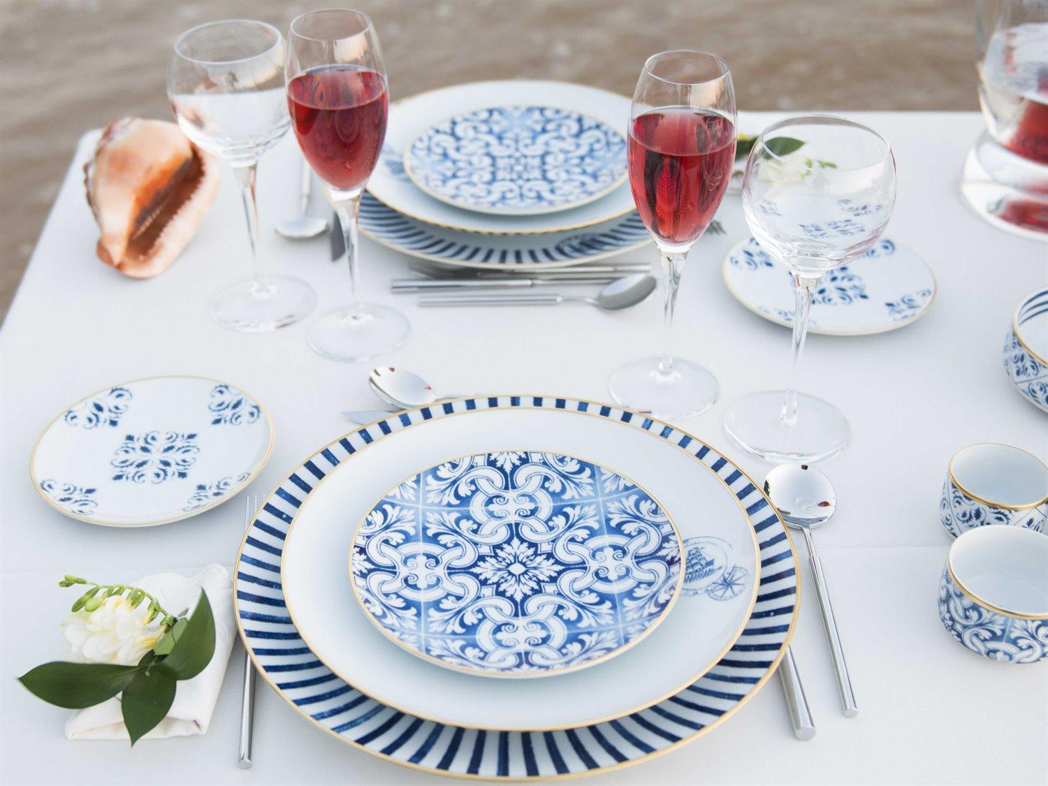 Vista Alegre Transatlantica Charger Plate