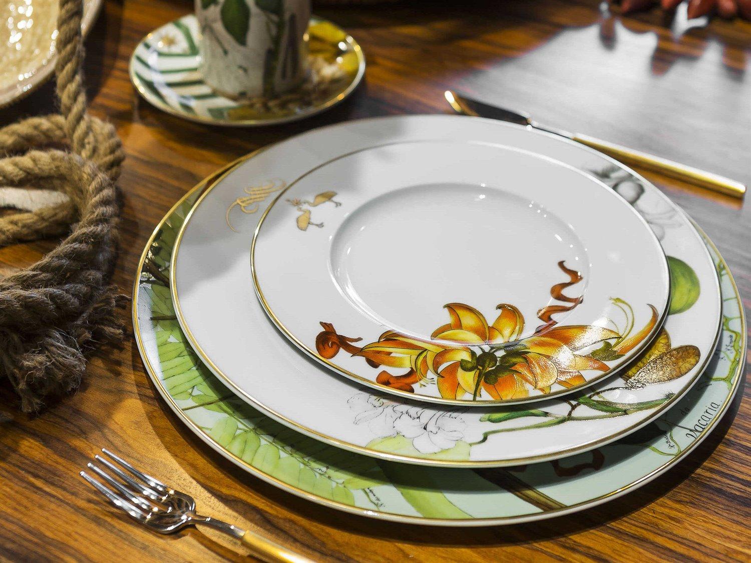 Vista Alegre Amazonia Charger Plate