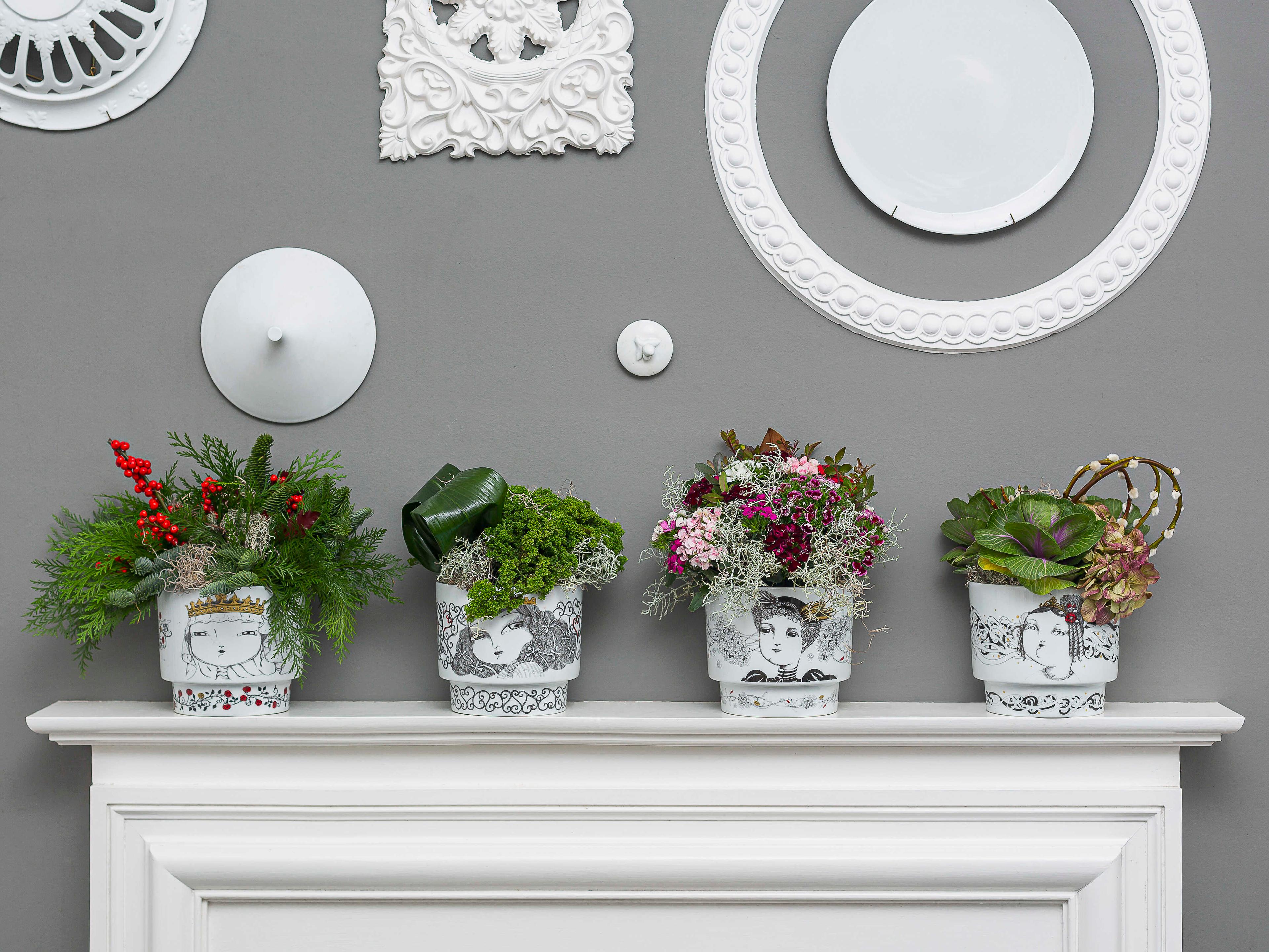 Vista Alegre Rainhas De Portugal Queen D. Maria II Vase