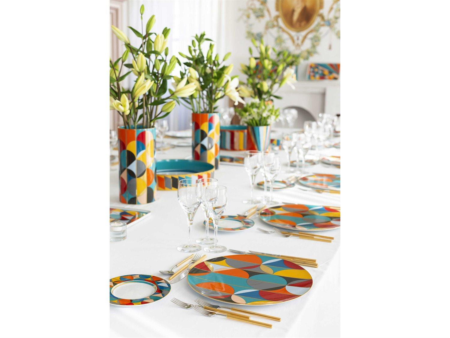 Vista Alegre Futurismo Charger Plate