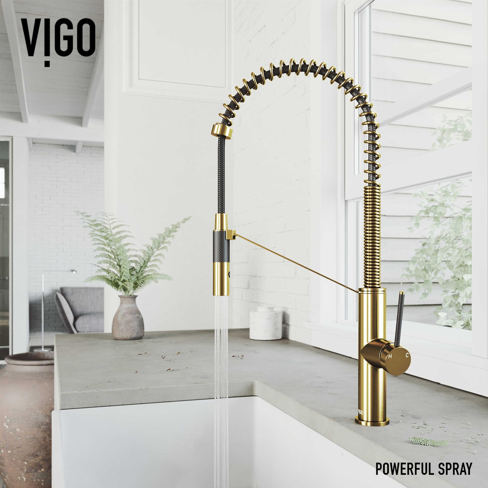 Vigo Livingston Matte Brushed Gold Magnetic Single-Handle Livingston Kitchen Faucet