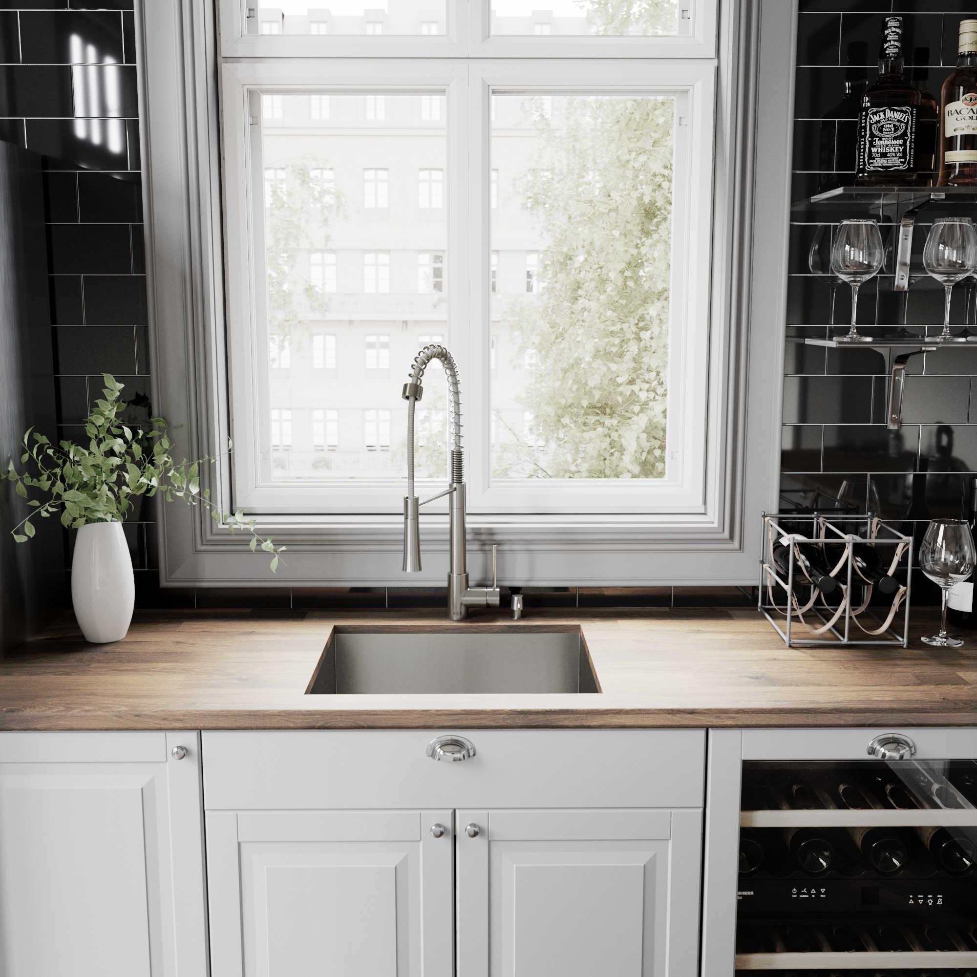 Vigo Laurelton Stainless Steel 1-Handle Deck Mount Pull-Down Kitchen Faucet