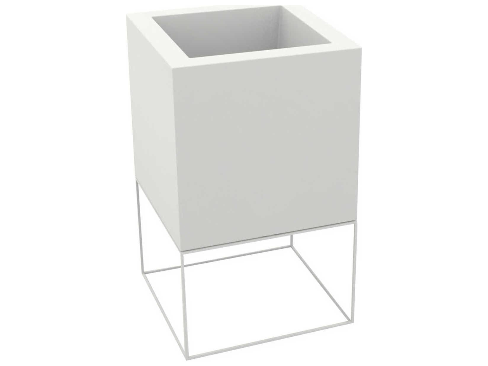 Vondom Outdoor Vela White Matte Planter