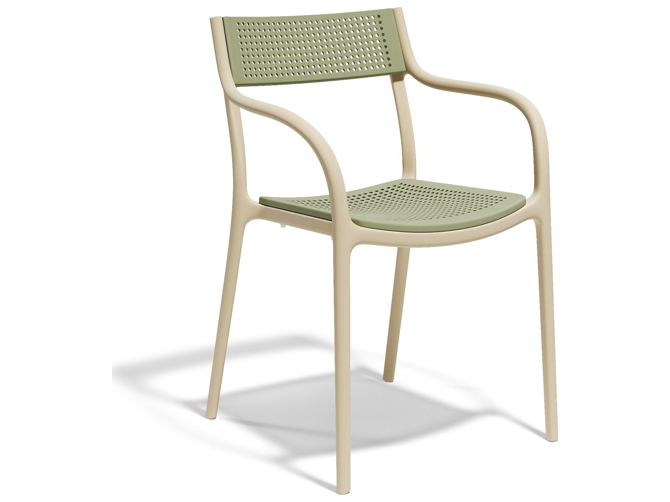 Vondom Outdoor Madison Cream Polypropylene Resin Dining Chair (Set of 4)