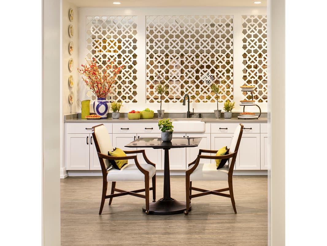 Woodbridge Winston Bar Table