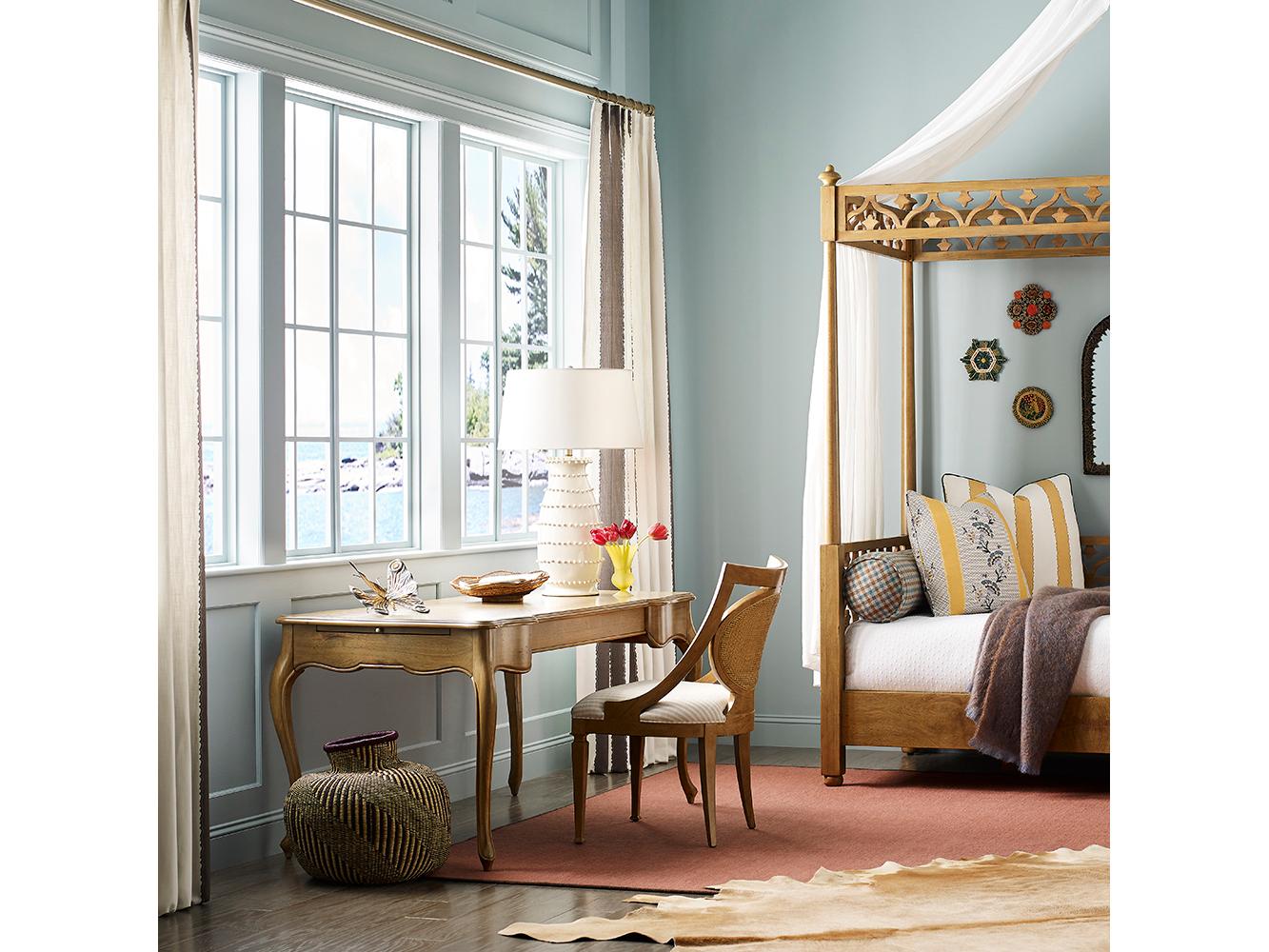 Woodbridge Louise Desk