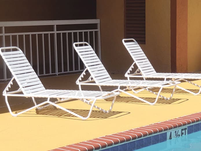 Windward Design Group Aruba Strap Aluminum Outdoor Lounge Set