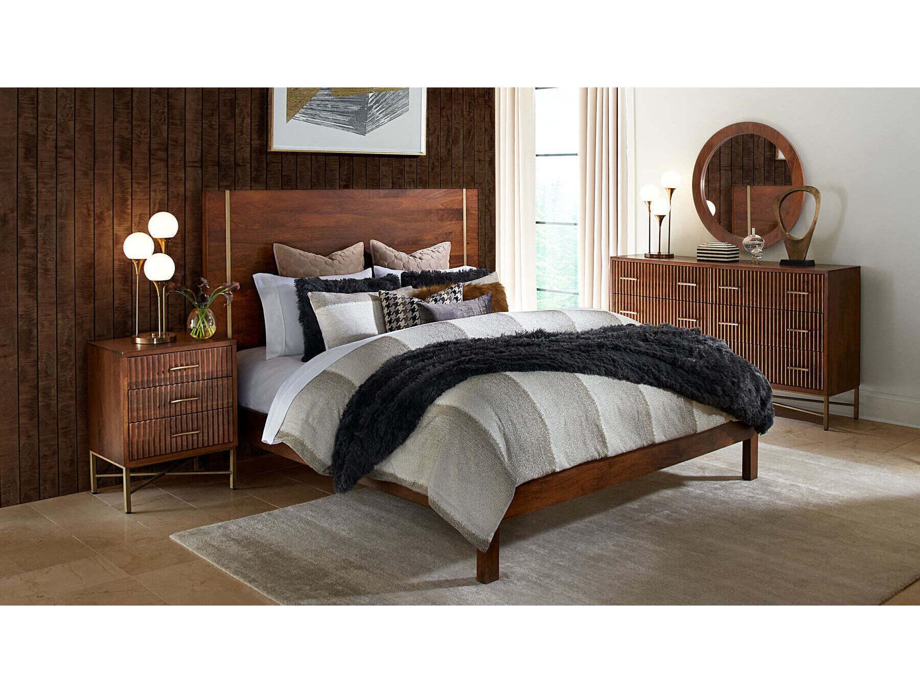 World Interiors Manhattan 3-Drawers Mango Wood Nightstand