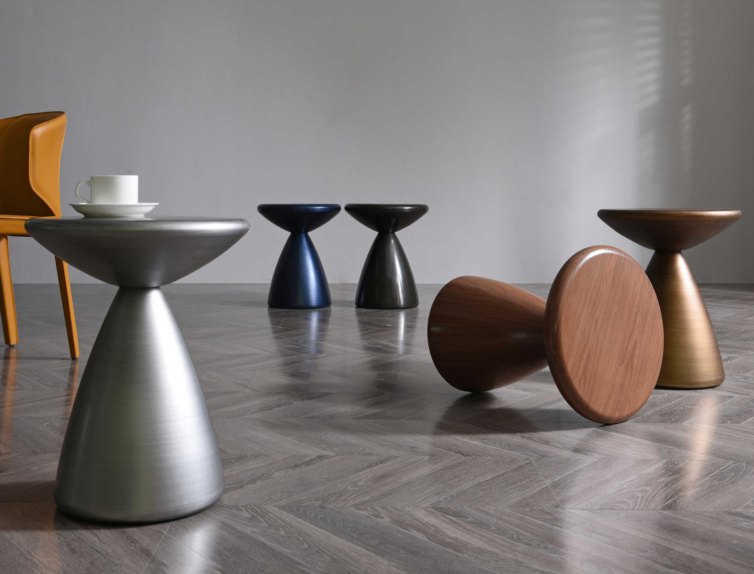 Whiteline Modern Living Ayla Round Metal Walnut End Table