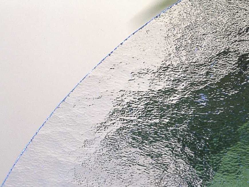 Woodard Aluminum Deluxe Round Acrylic Top Outdoor Dining Table with Umbrella Hole