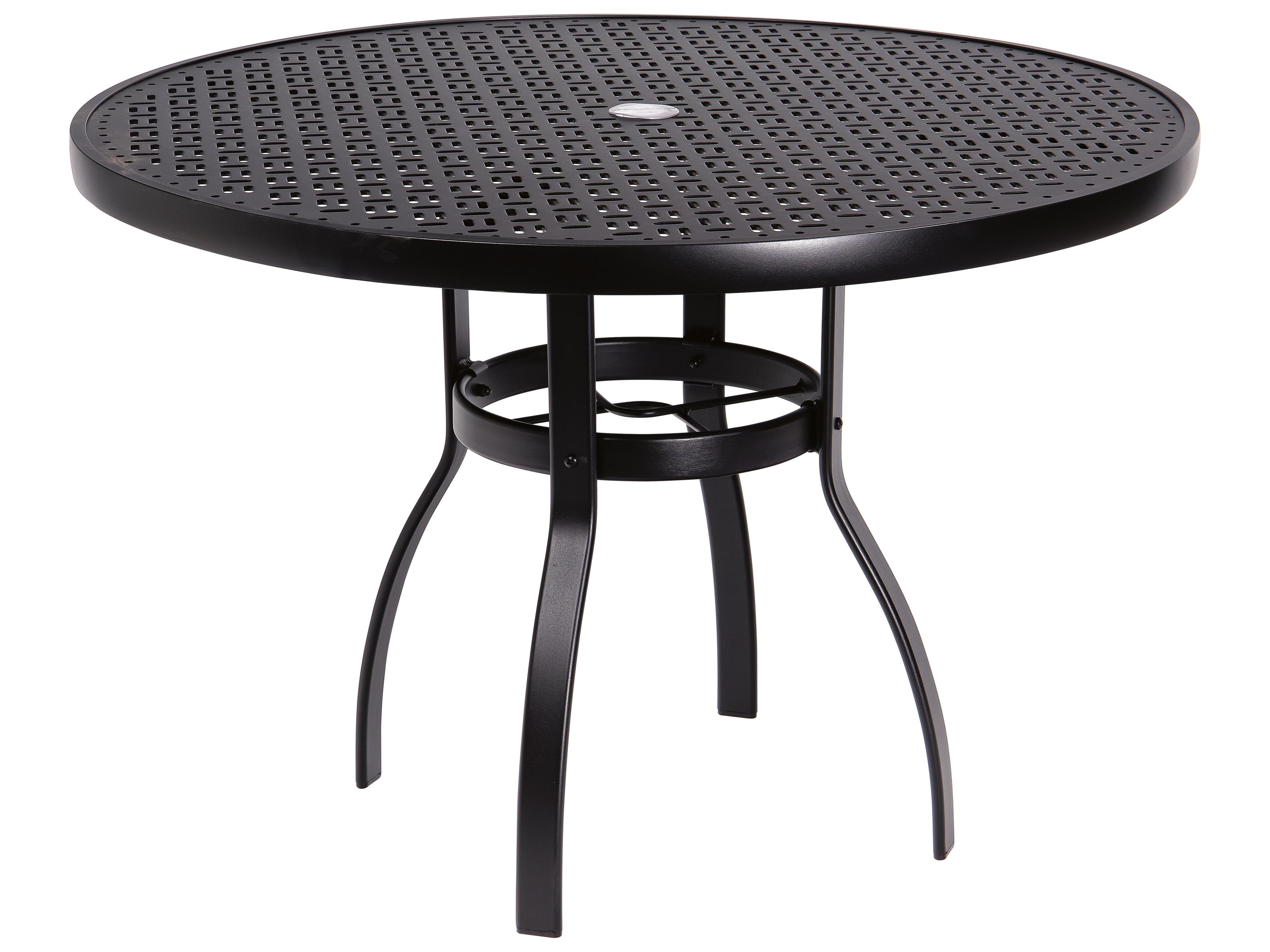 Woodard Aluminum Deluxe Round Lattice Top Table with Umbrella Hole