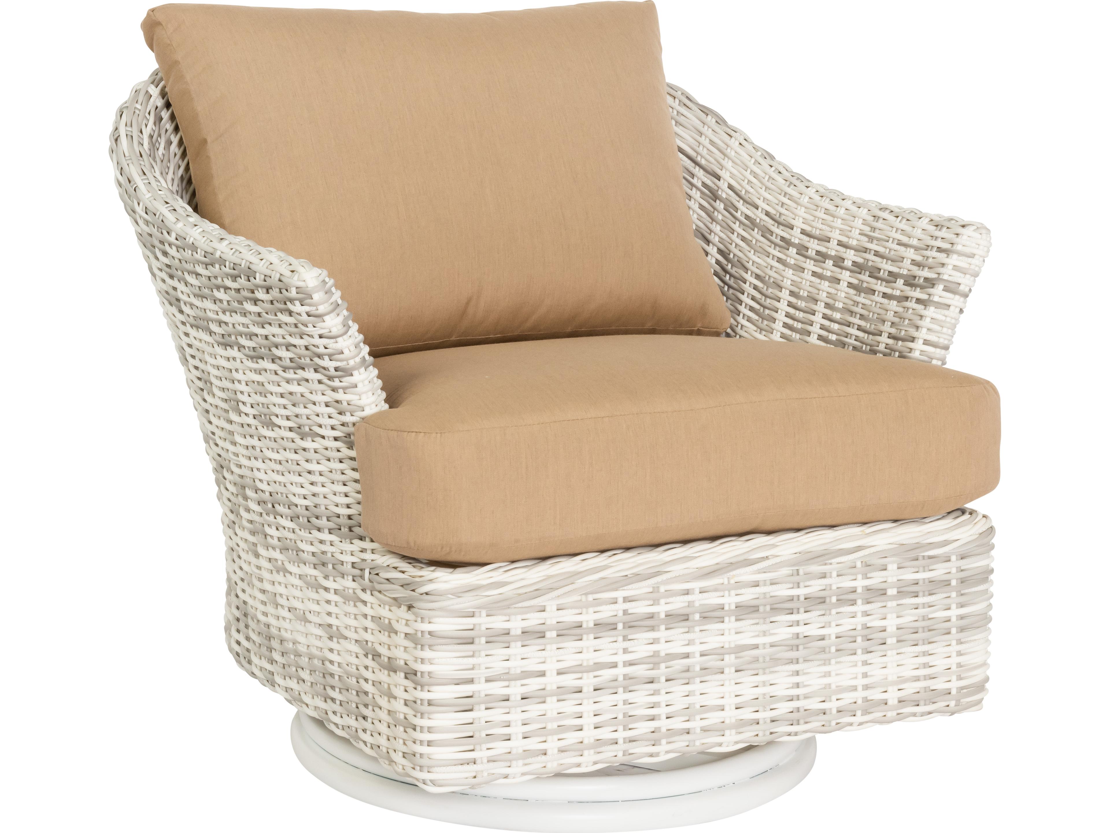Whitecraft Sonoma Wicker Swivel Patio Lounge Chair