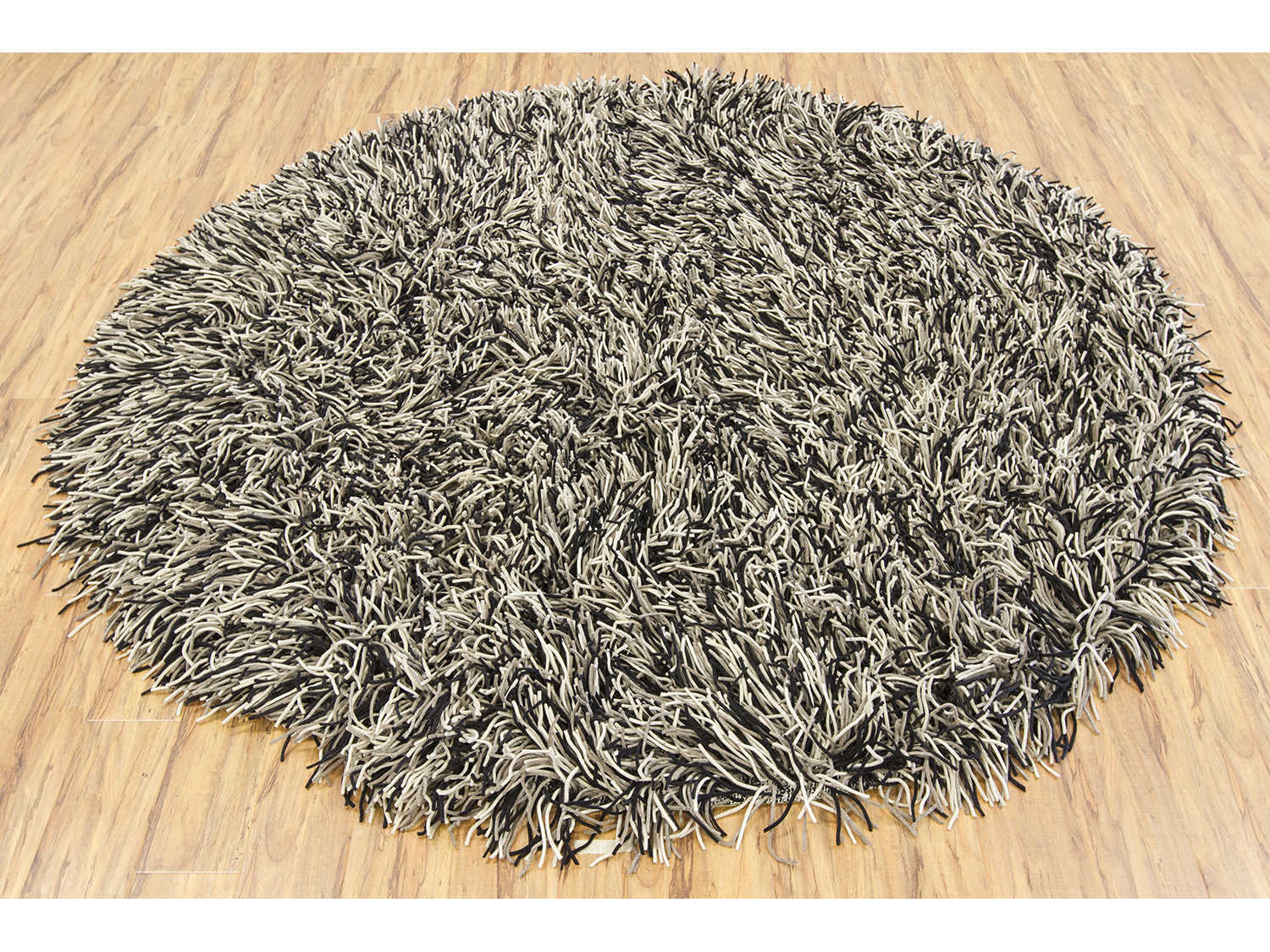 Chandra Cyrah Shag Area Rug