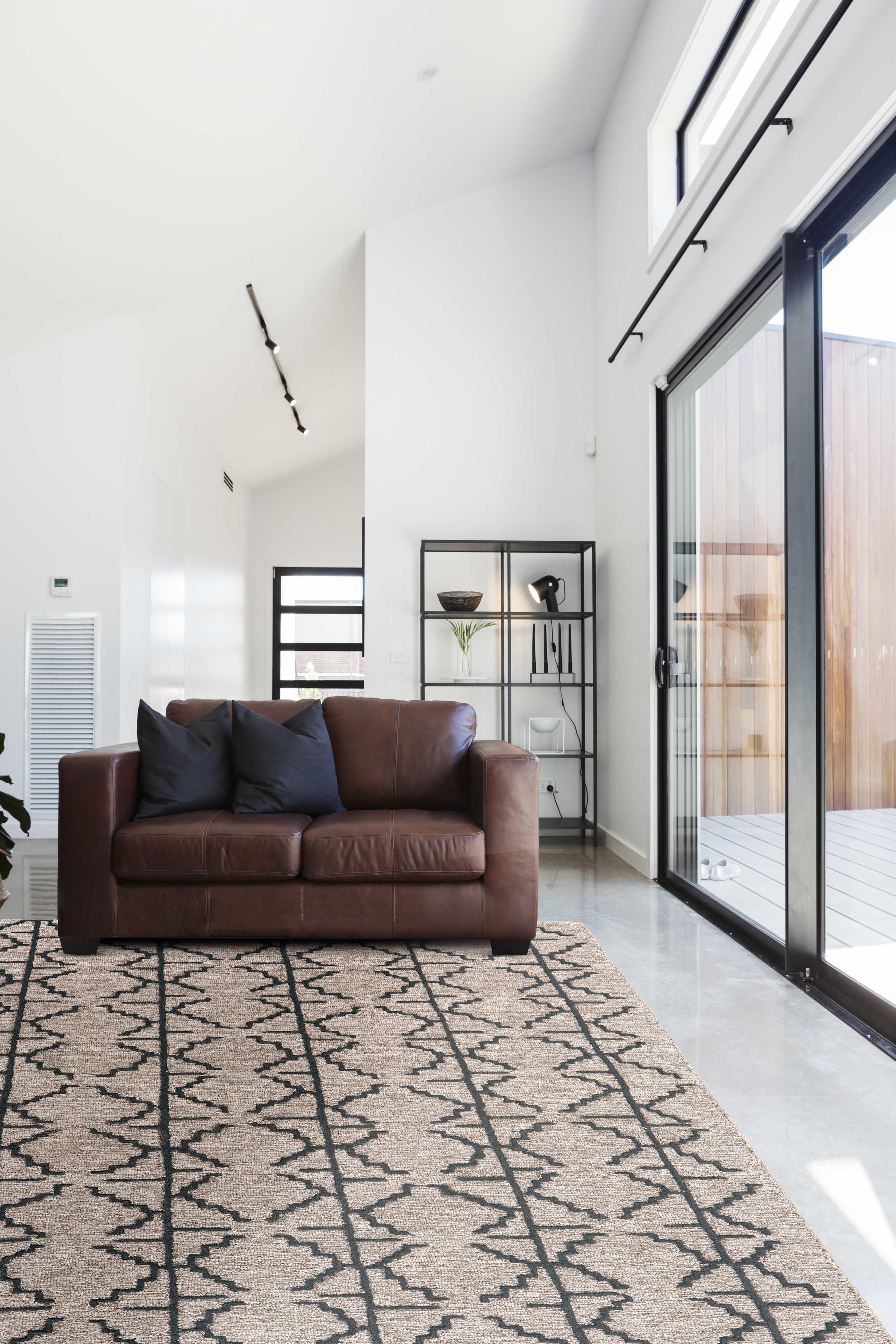 Feizy Rugs Enzo Geometric Area Rug