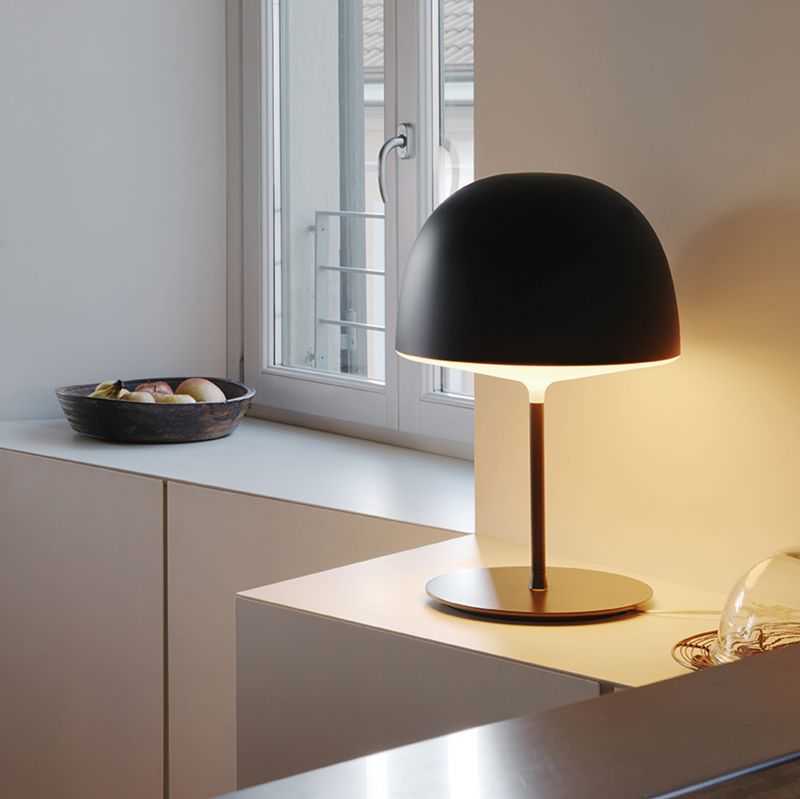 Fontana Arte Cheshire Black Table Lamp