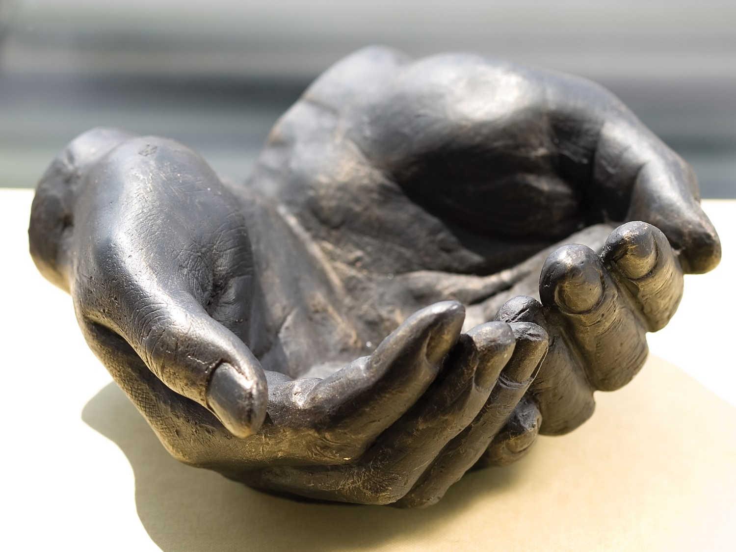 Global Views Iron Hand Decorative Bowl