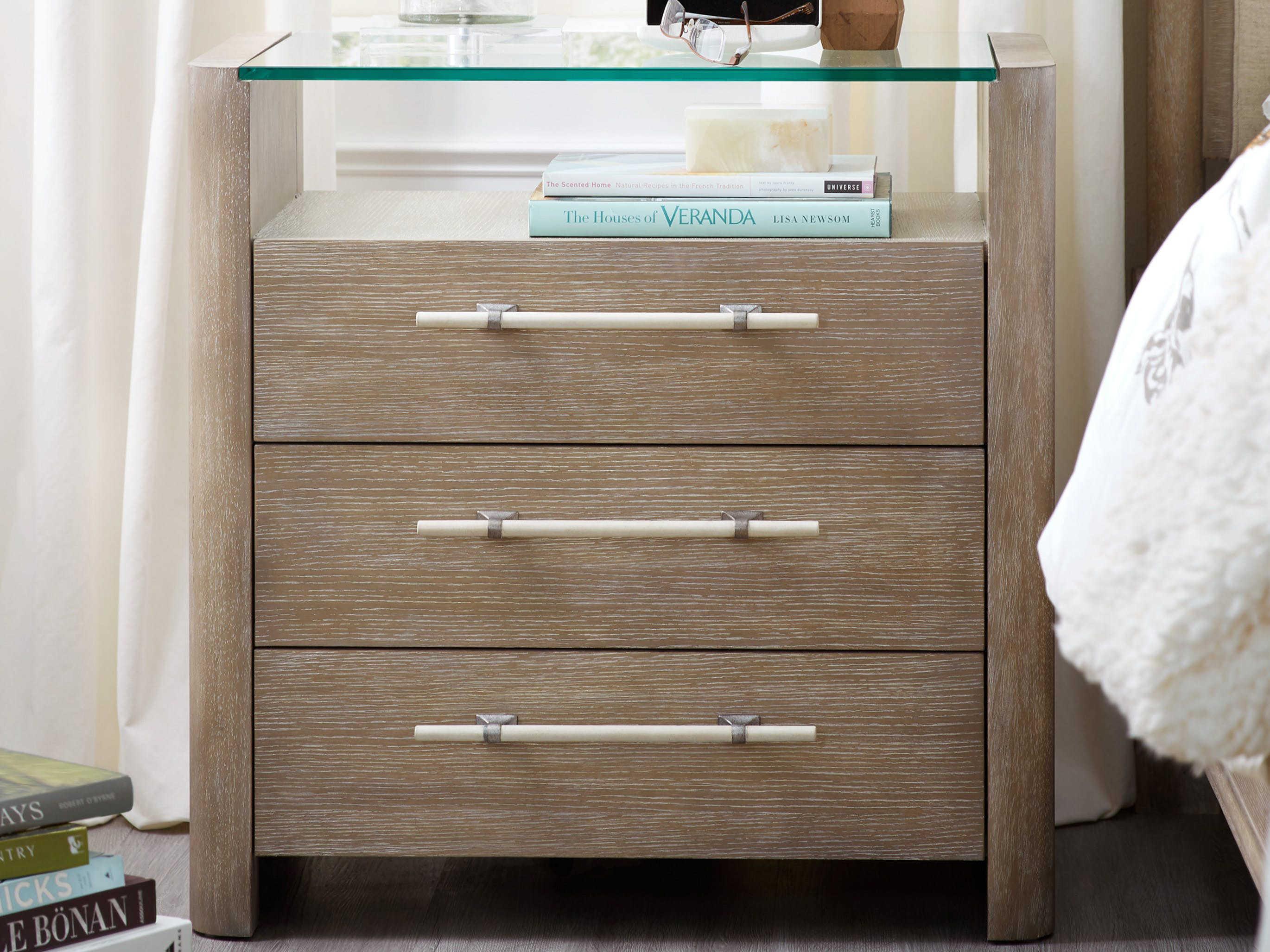 Luxecor Heritage 3-Drawers Gray Oak Wood Nightstand